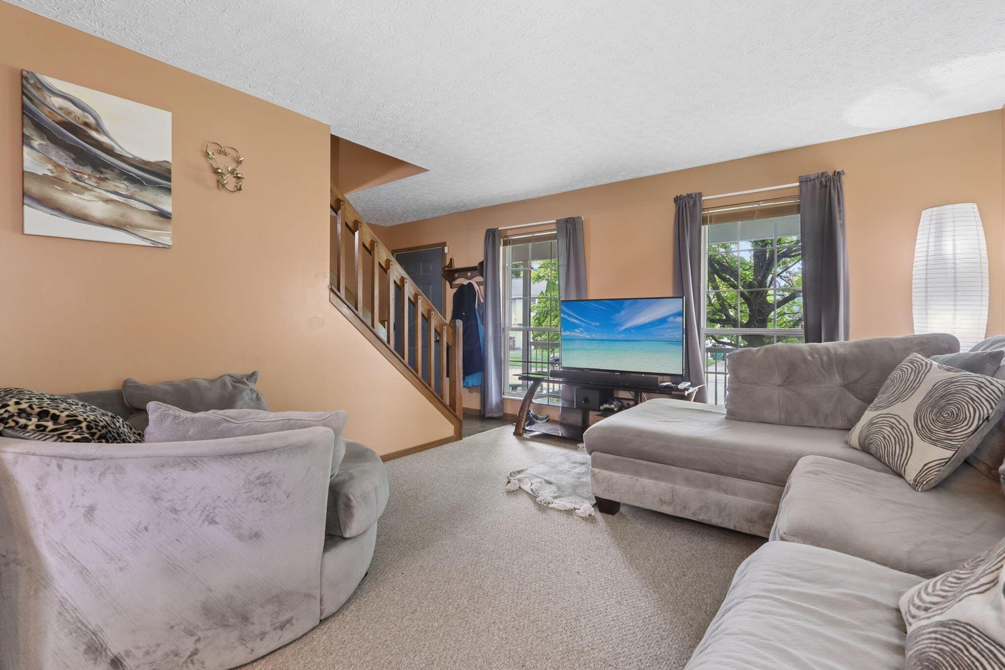 2175 Pelham Place Property Photo 8