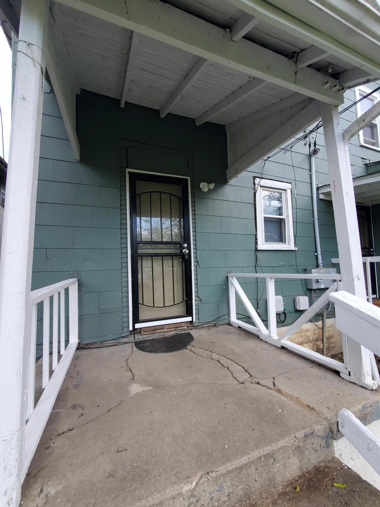 2205-2207 Sullivant Avenue Property Photo 14