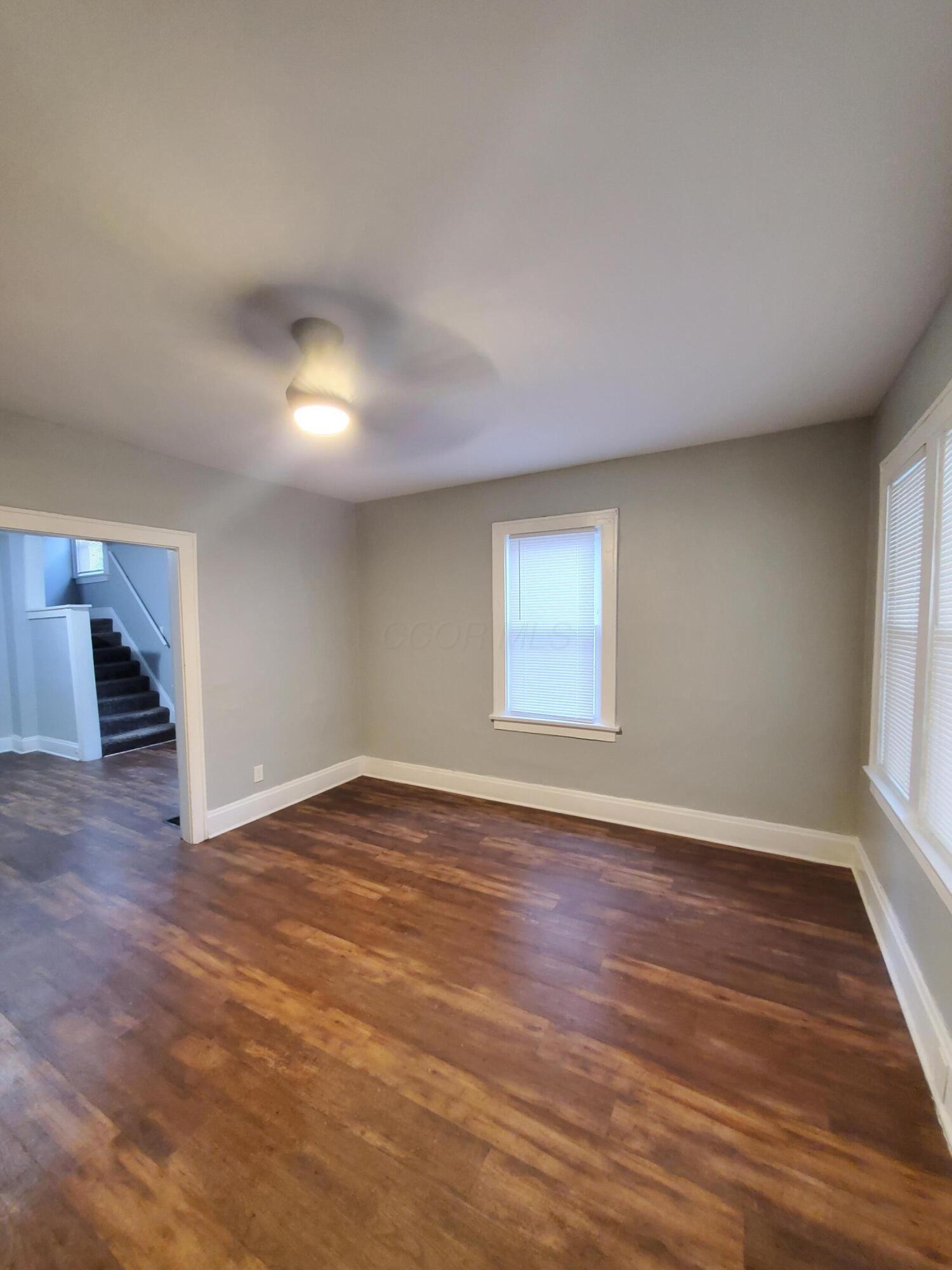2205-2207 Sullivant Avenue Property Photo 17
