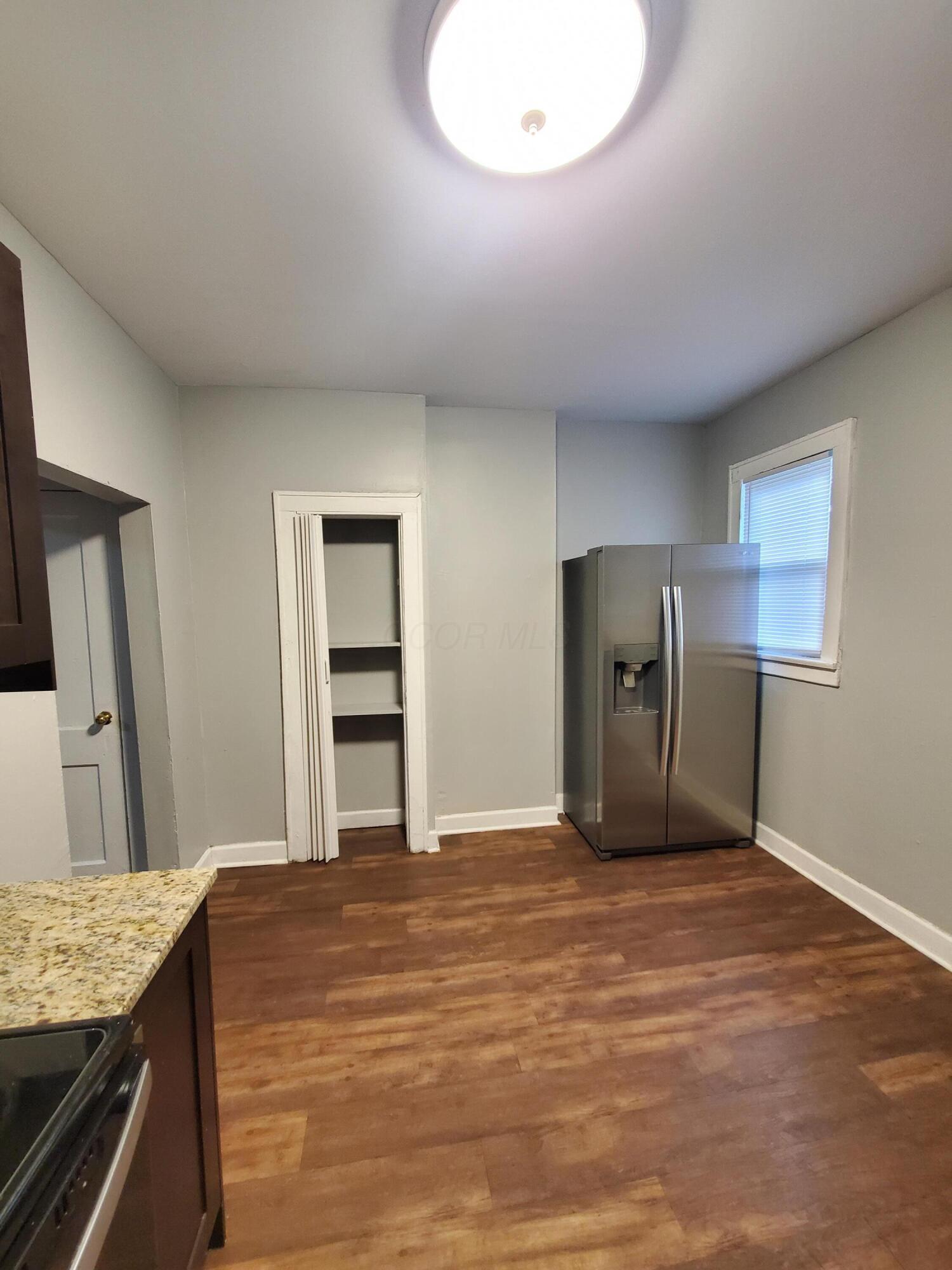 2205-2207 Sullivant Avenue Property Photo 19