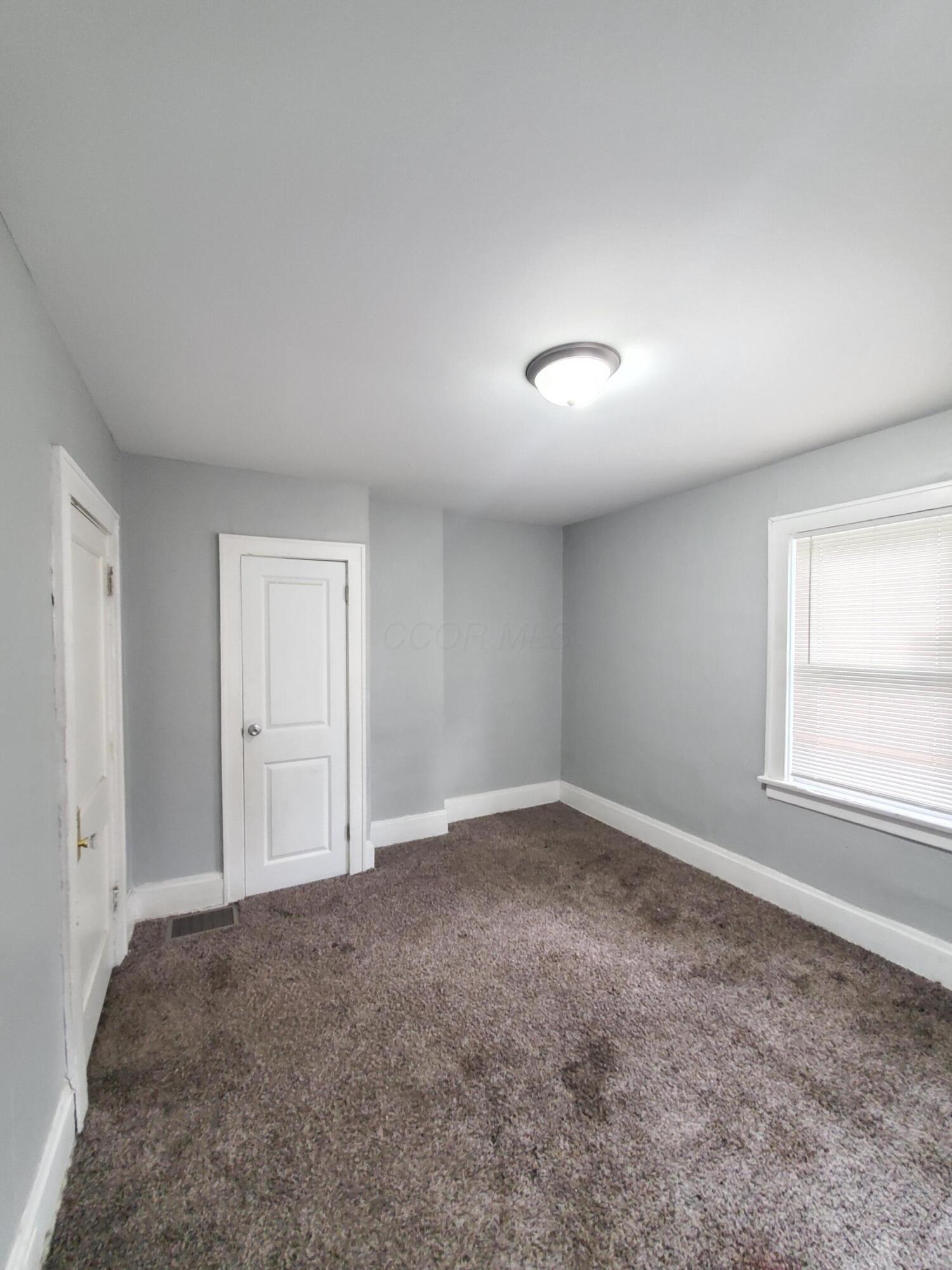 2205-2207 Sullivant Avenue Property Photo 21
