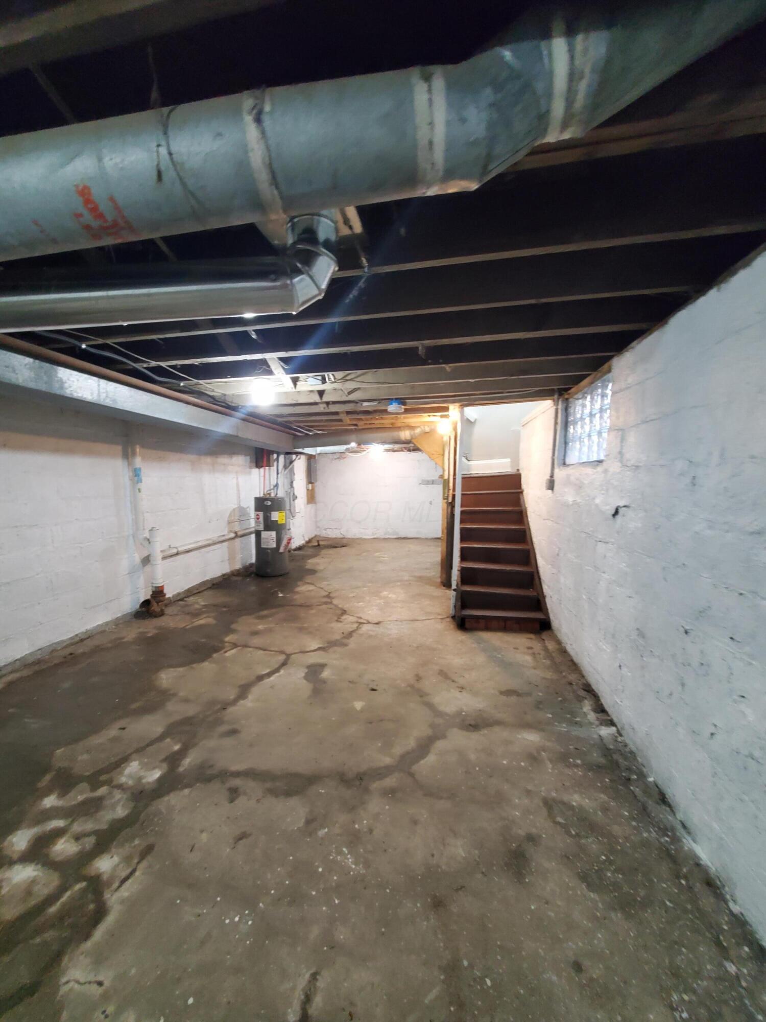 2205-2207 Sullivant Avenue Property Photo 28