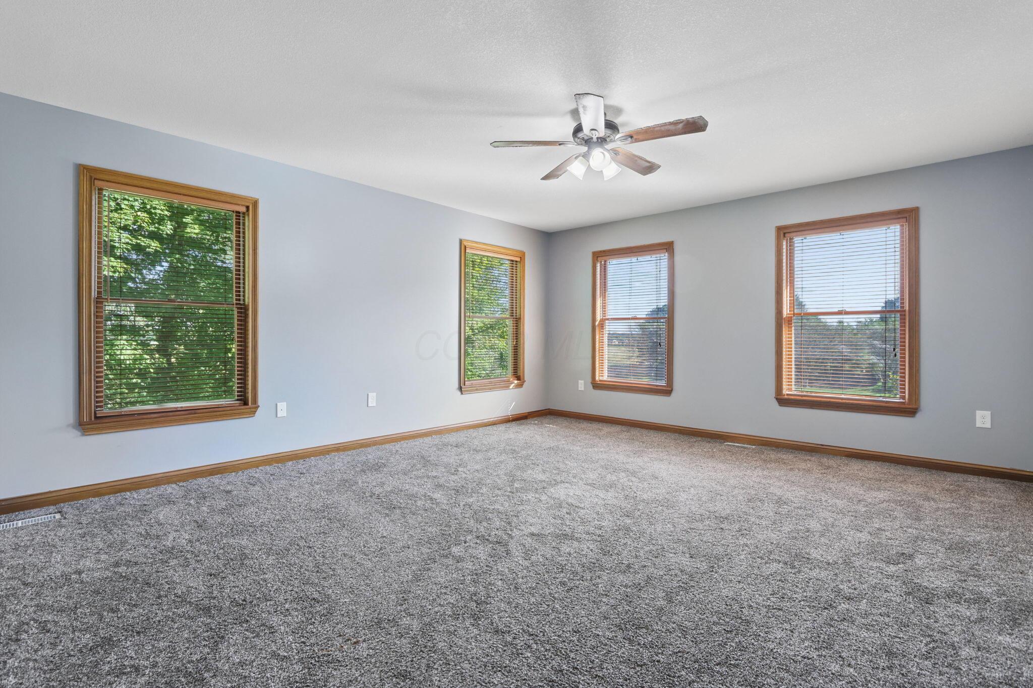 800 Briarhill Drive Property Photo 24