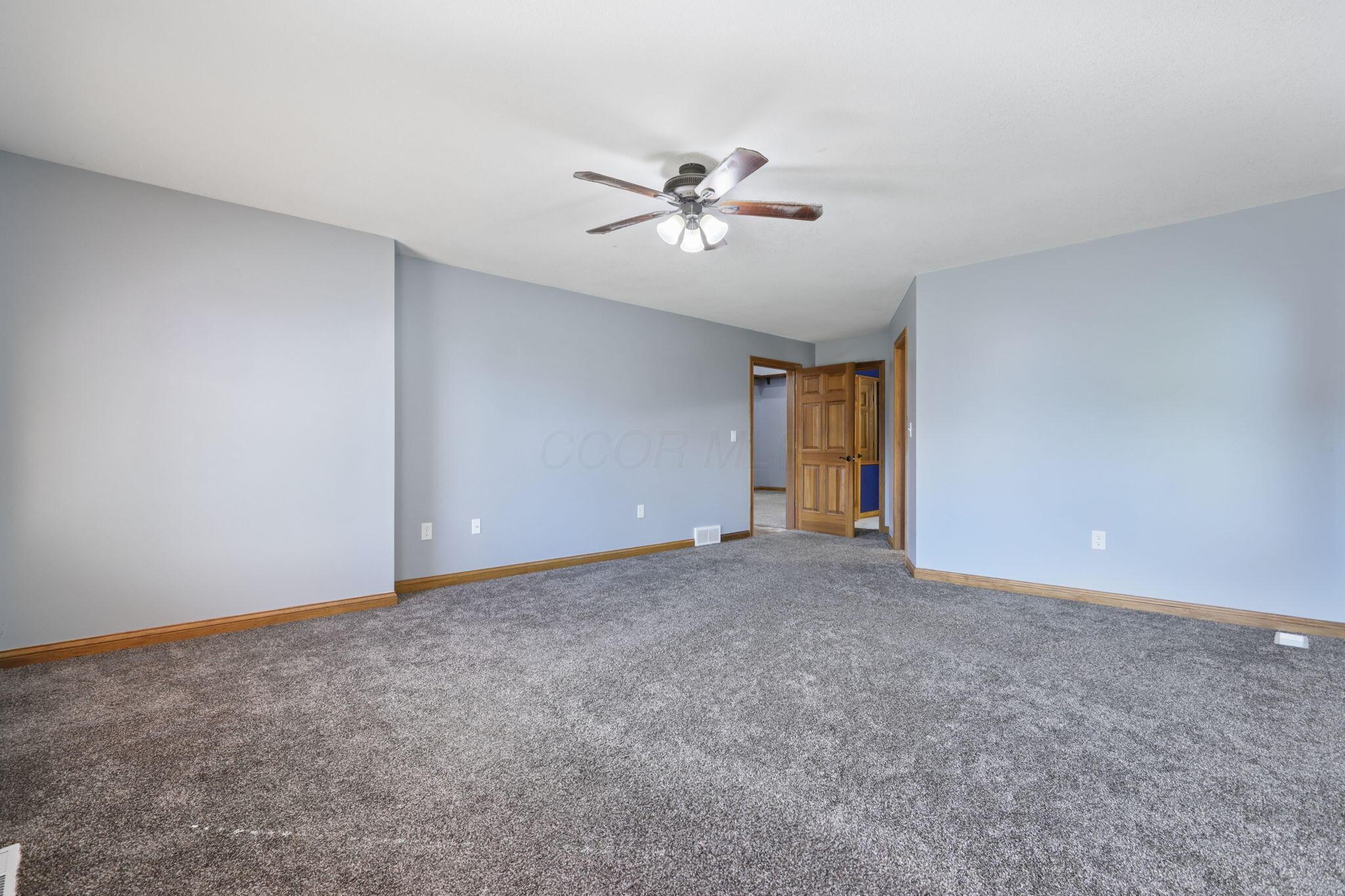 800 Briarhill Drive Property Photo 25