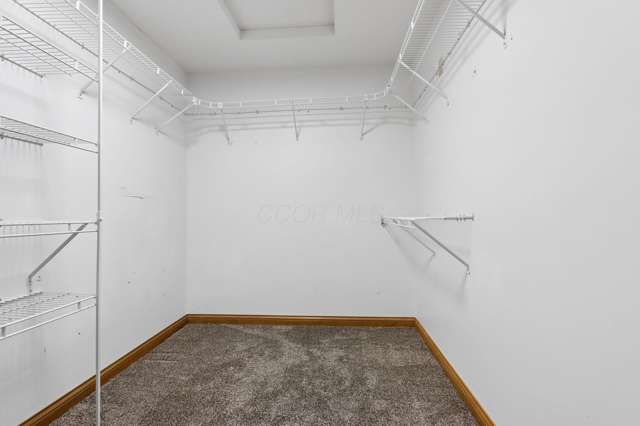 800 Briarhill Drive Property Photo 26