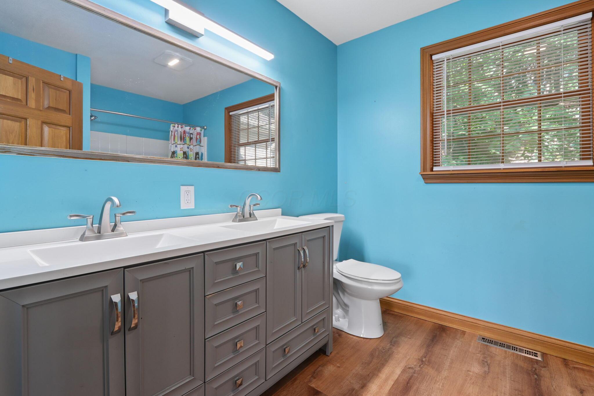 800 Briarhill Drive Property Photo 34