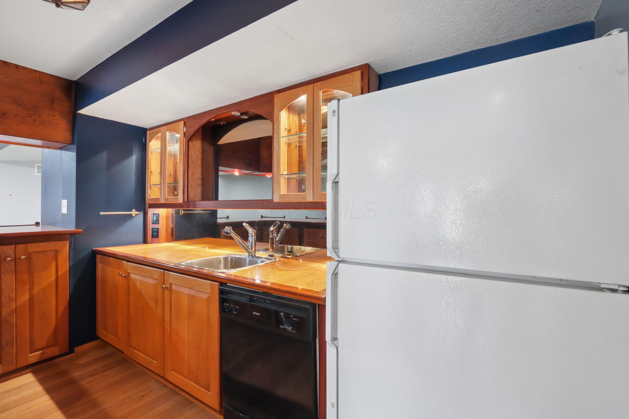 800 Briarhill Drive Property Photo 42