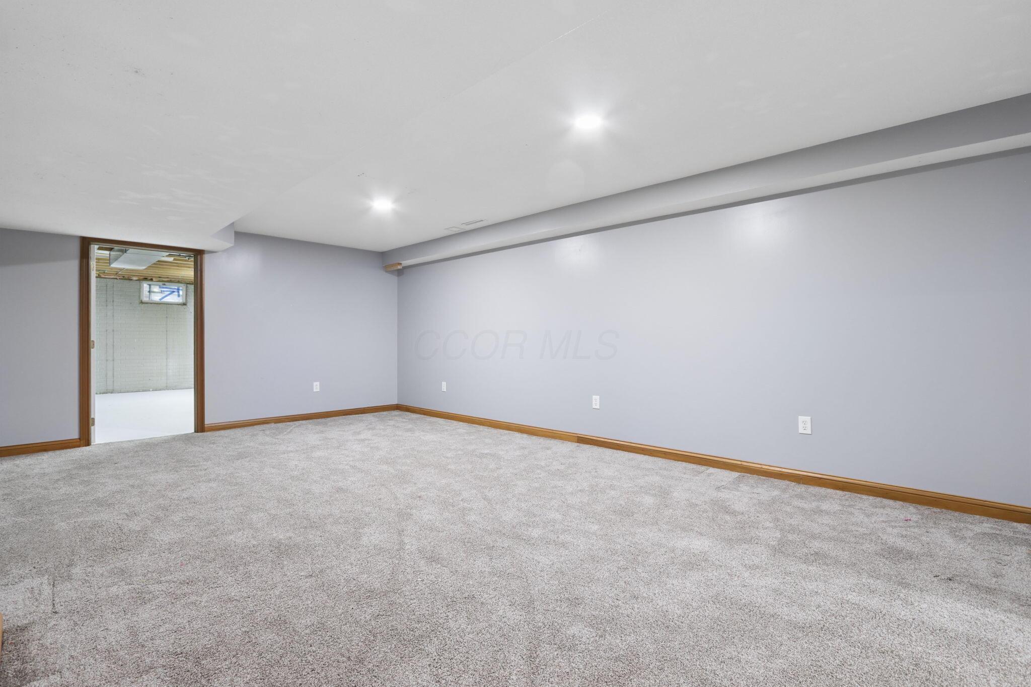 800 Briarhill Drive Property Photo 45