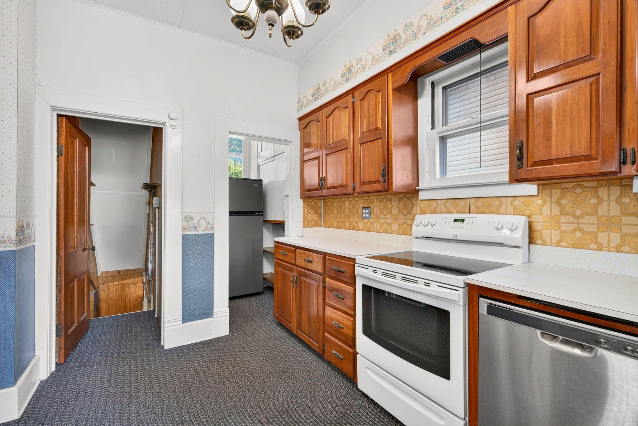 43 E Mound Street Property Photo 49