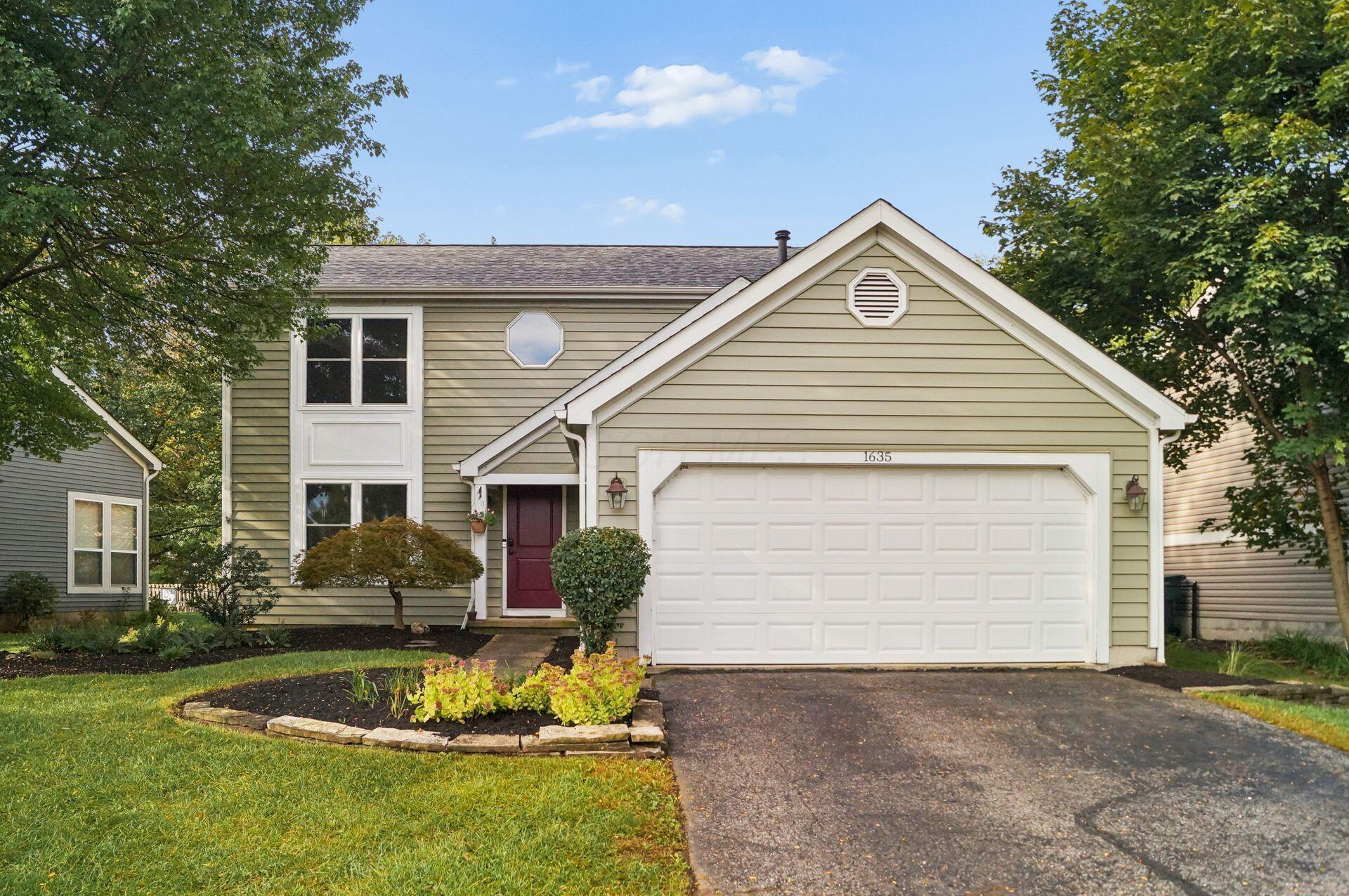 1635 Gardenstone Drive Property Photo 1