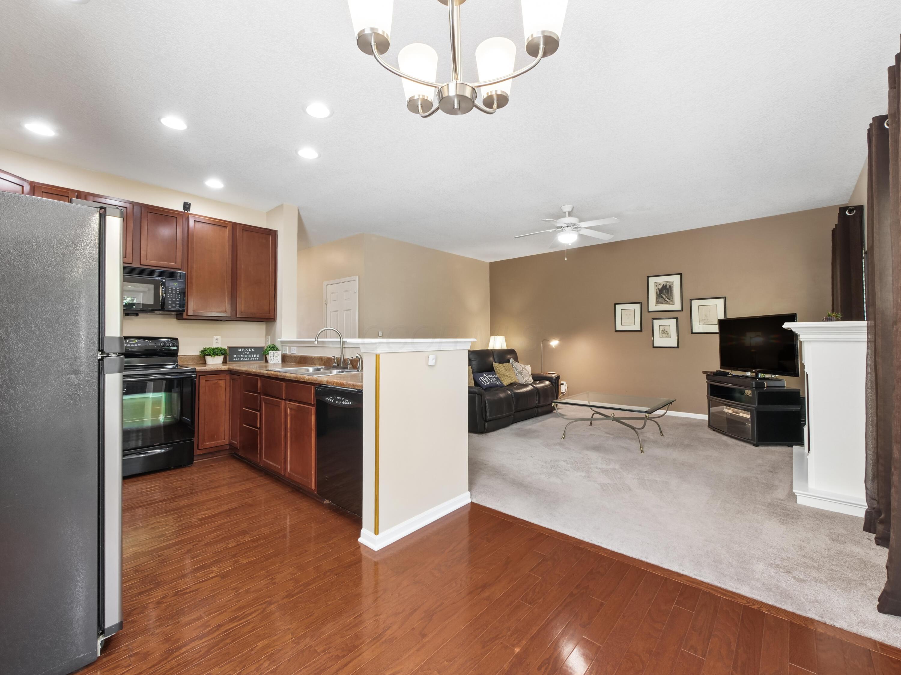 1246 Hall Lane Property Photo 10