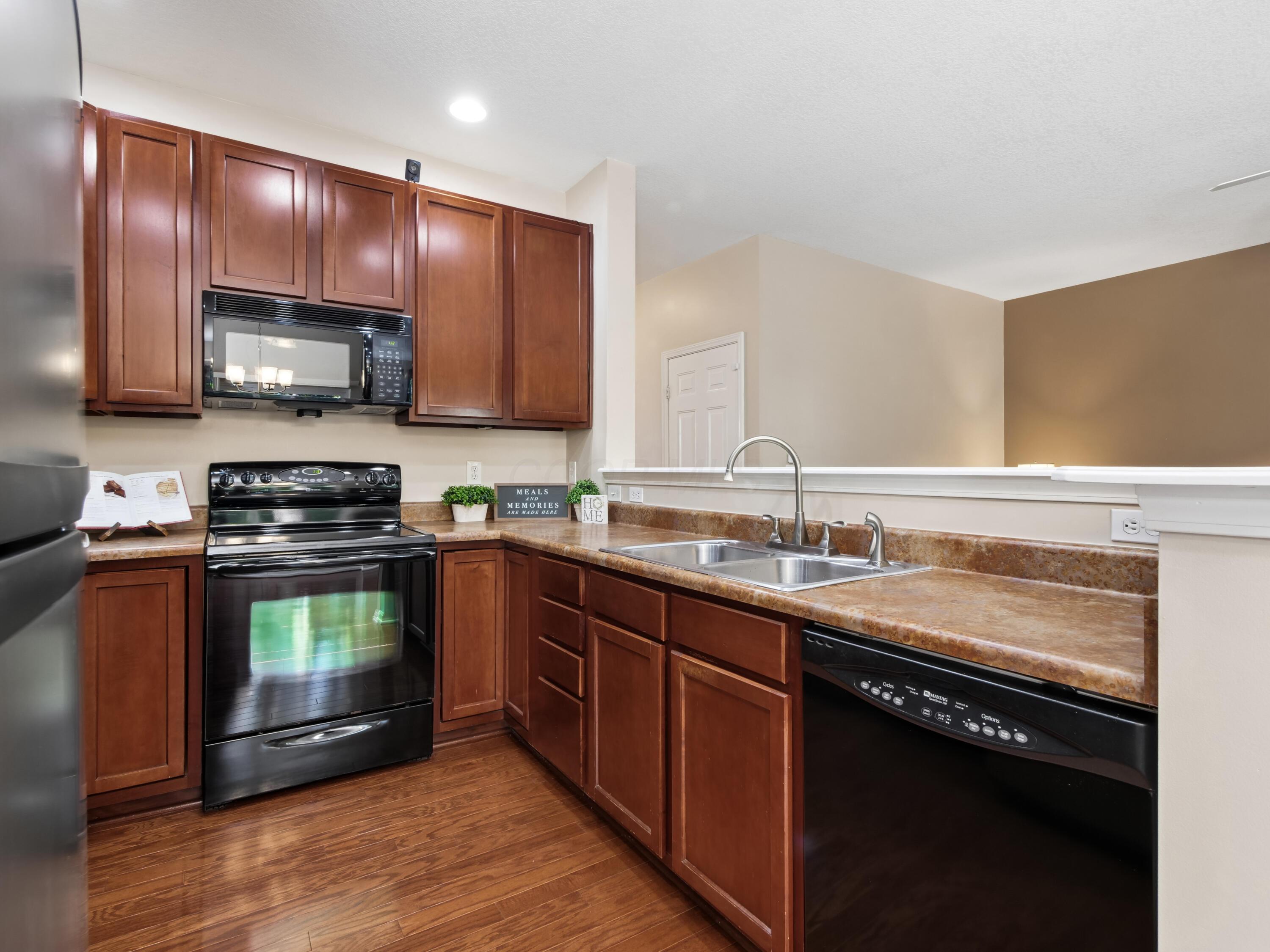 1246 Hall Lane Property Photo 11