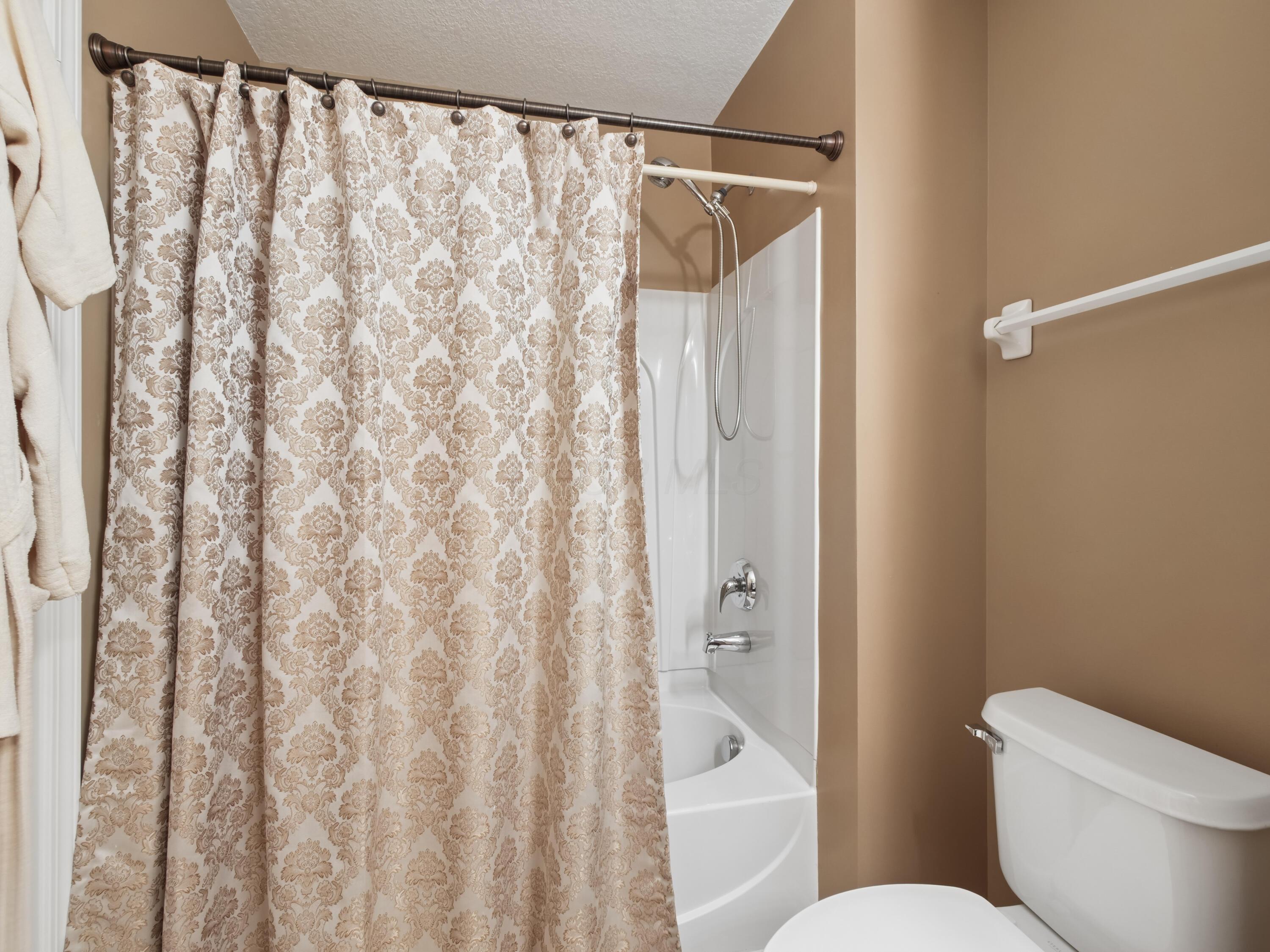 1246 Hall Lane Property Photo 24