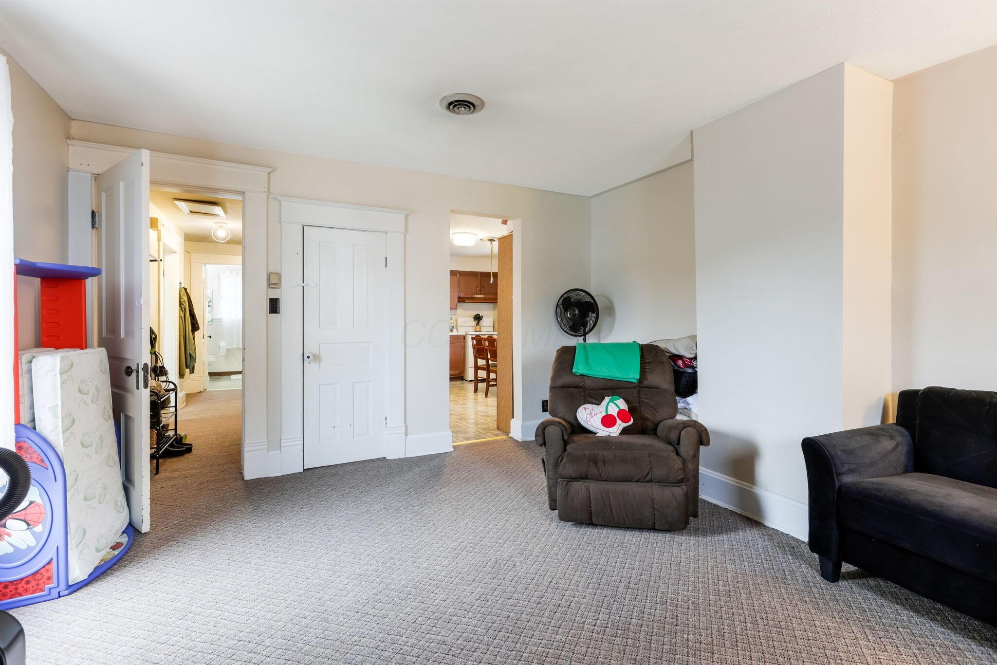 302 Reber Avenue Property Photo 30