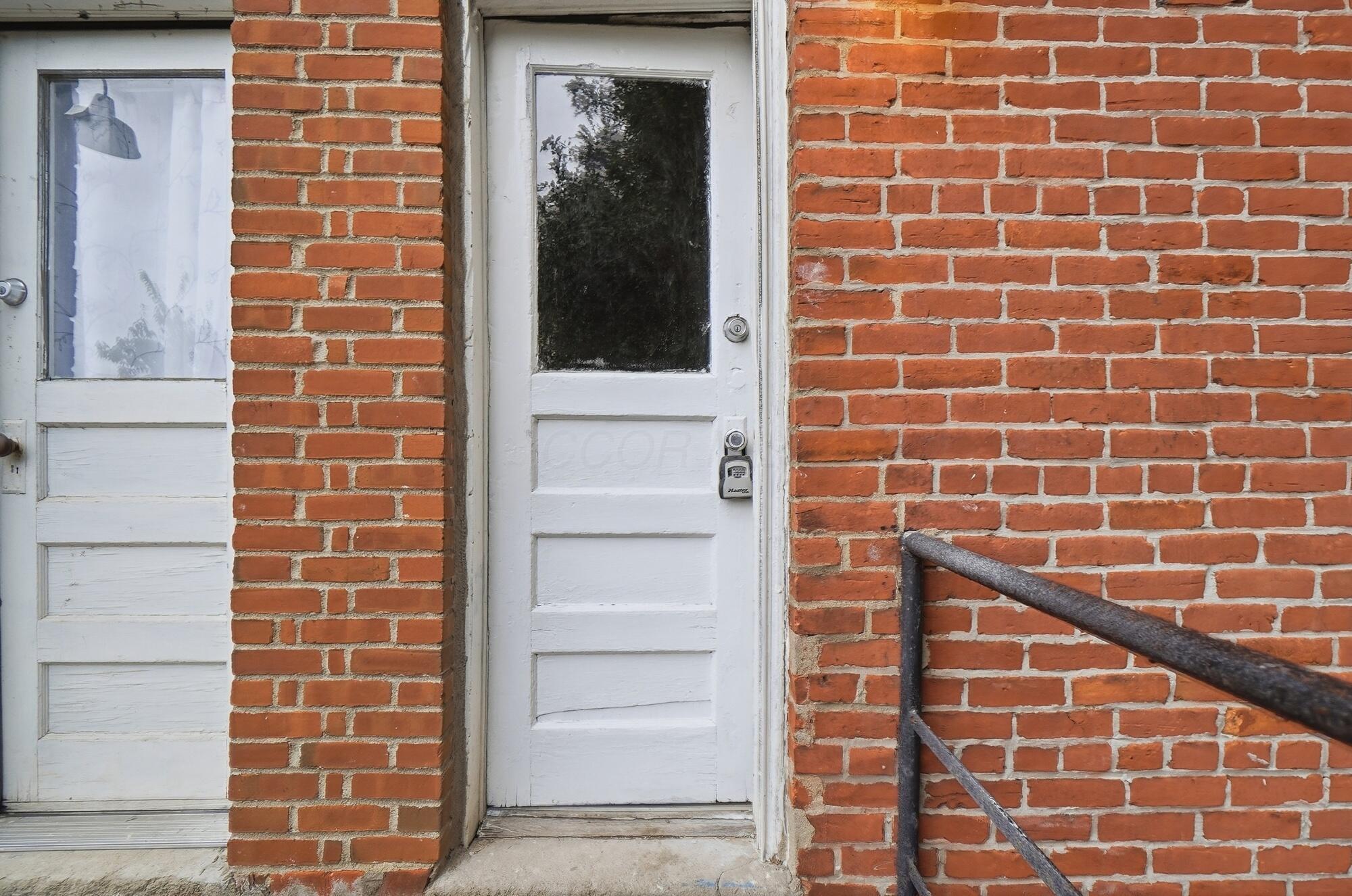 87-89 Warren Street Property Photo 33