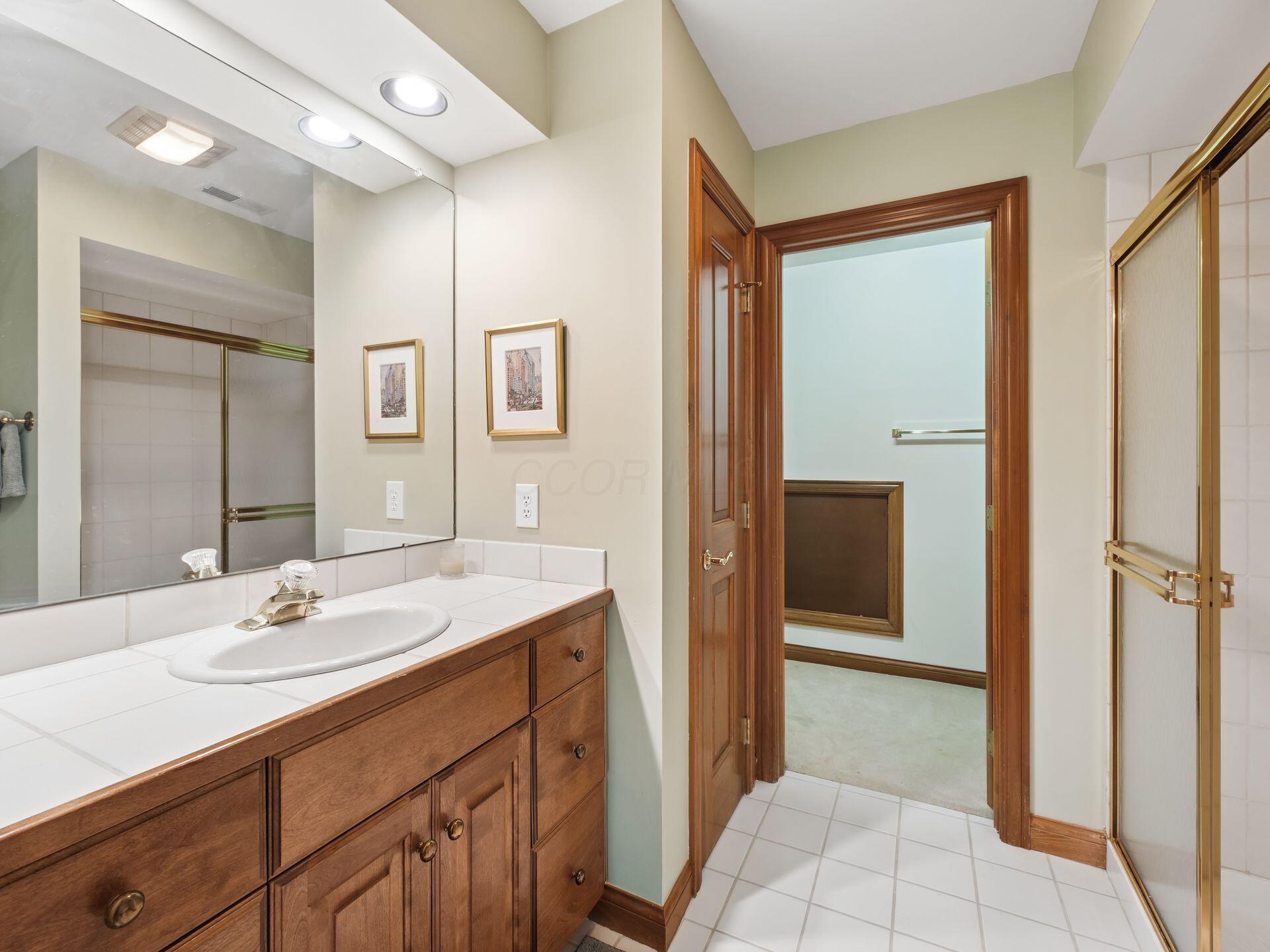 10541 Wellington Boulevard Property Photo 48