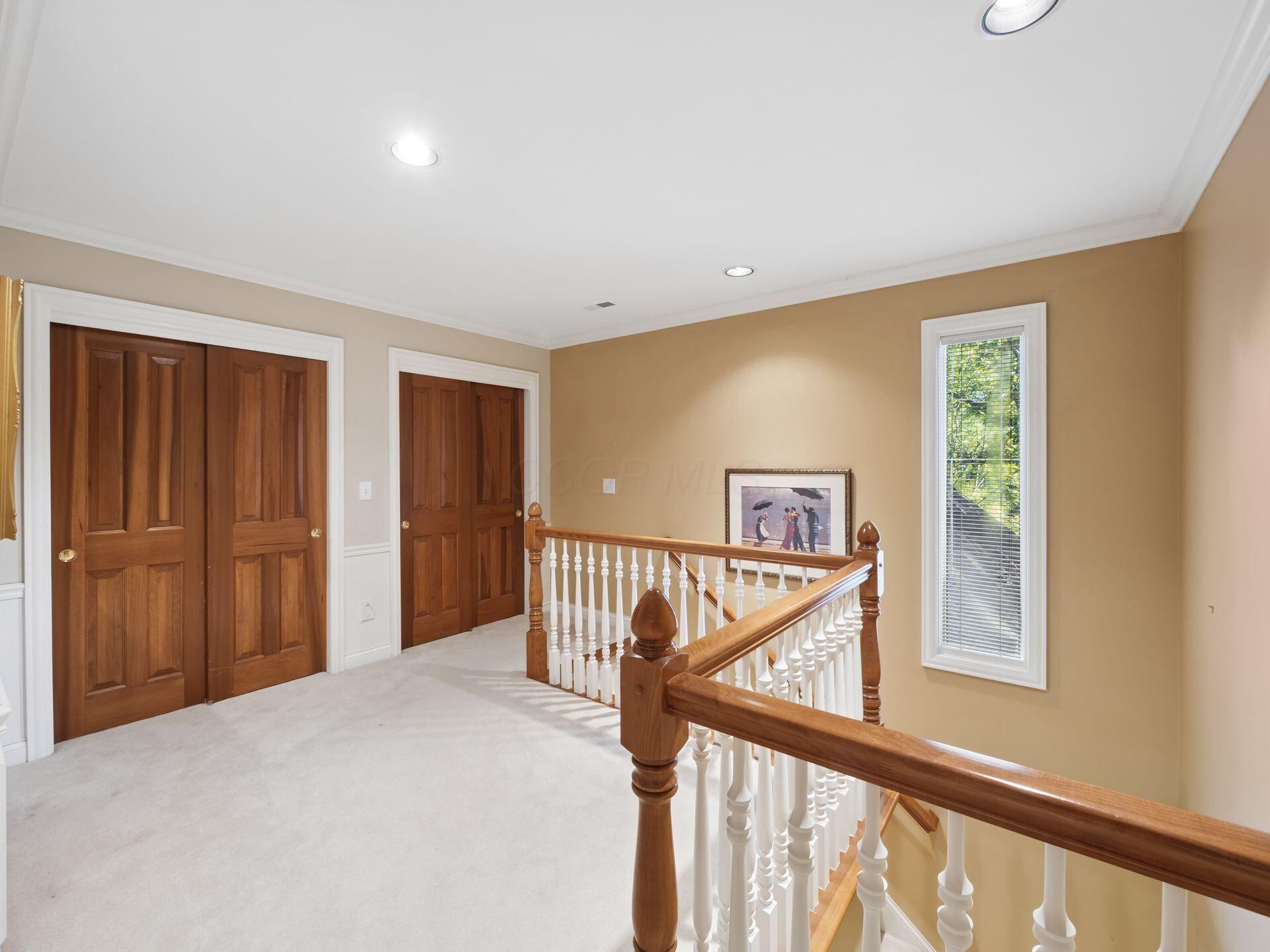 10541 Wellington Boulevard Property Photo 58