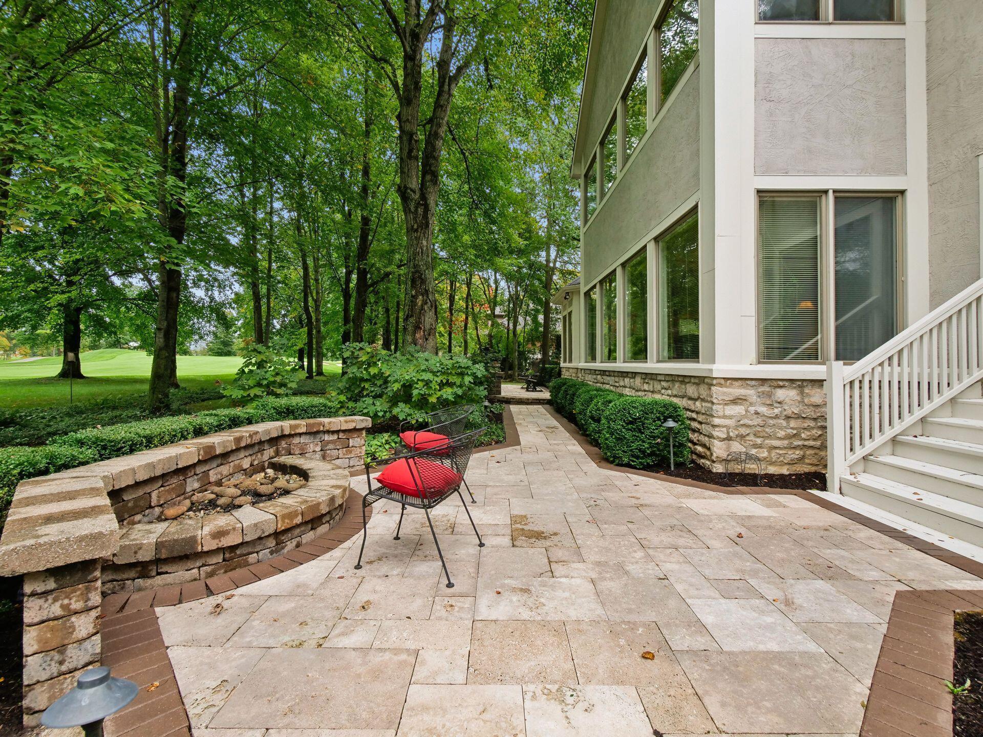 10541 Wellington Boulevard Property Photo 73