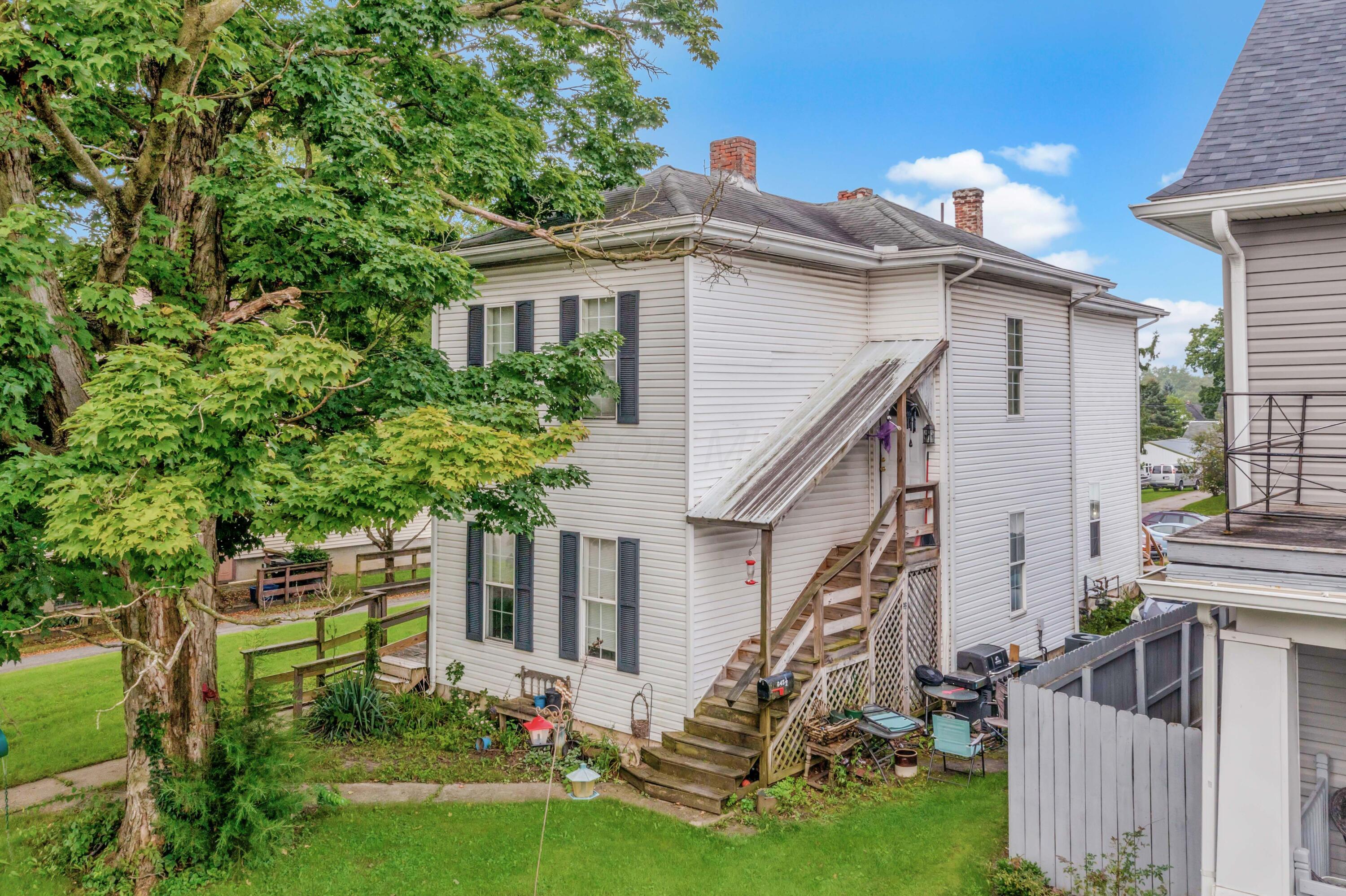 226037758 Property Photo 1