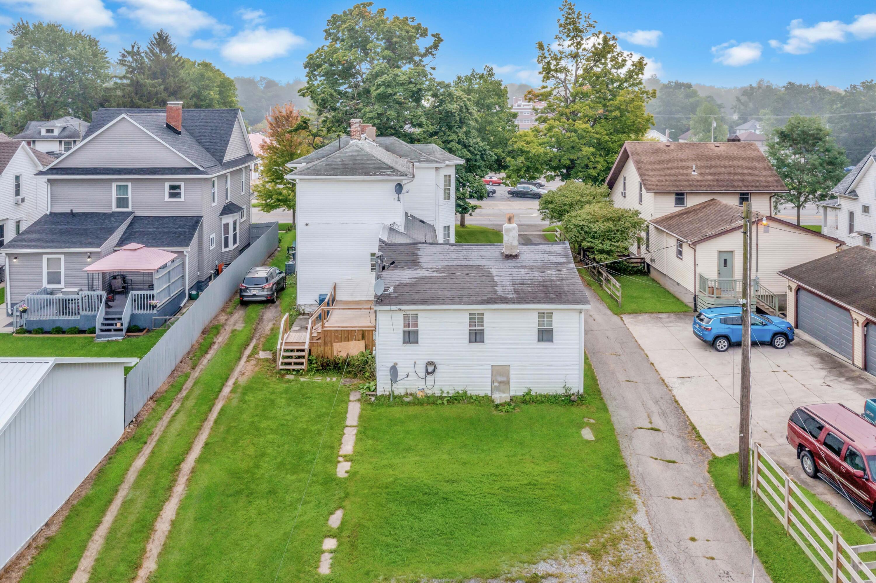 226037758 Property Photo 8