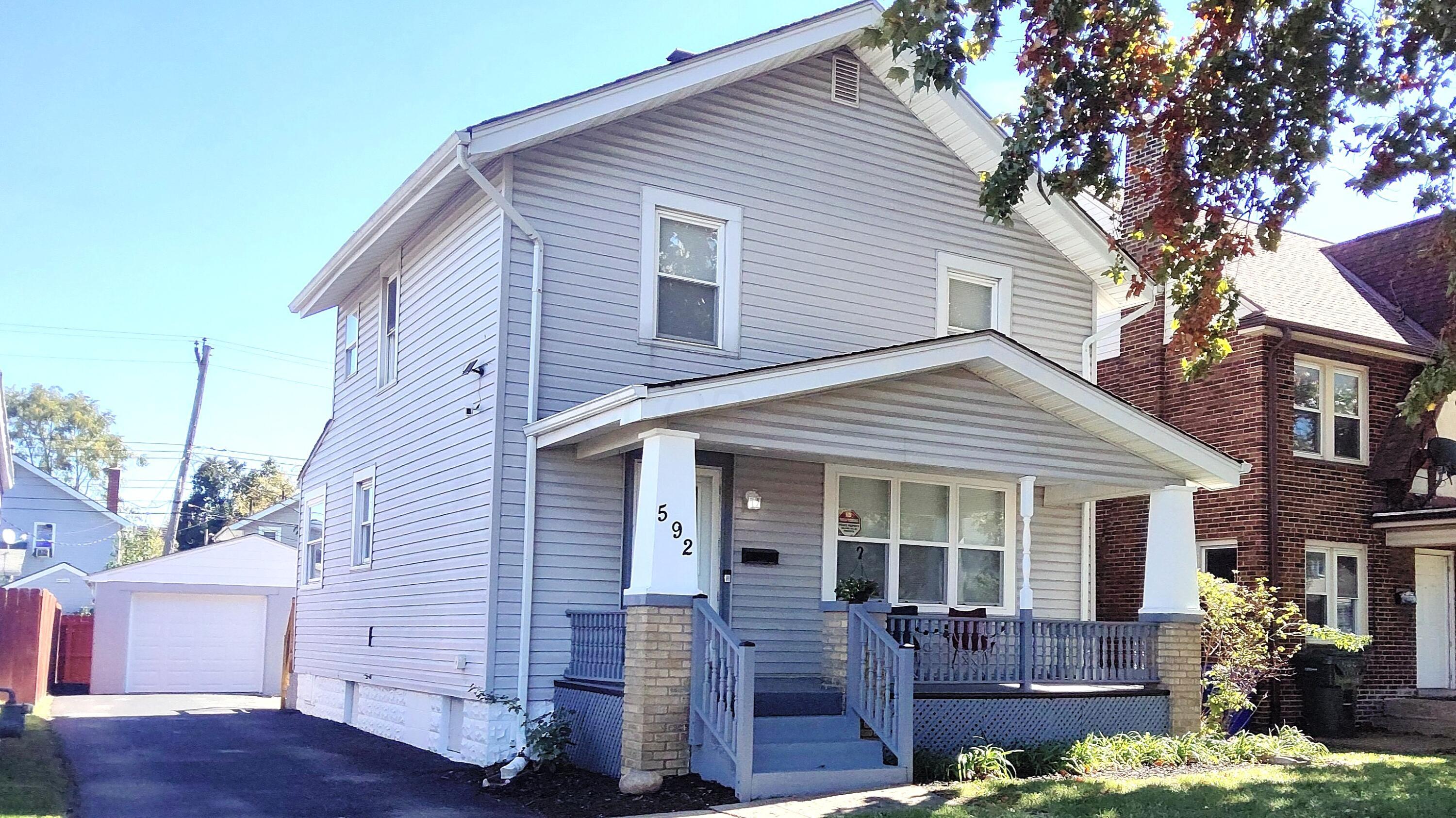 592 S Hague Avenue Property Photo 1