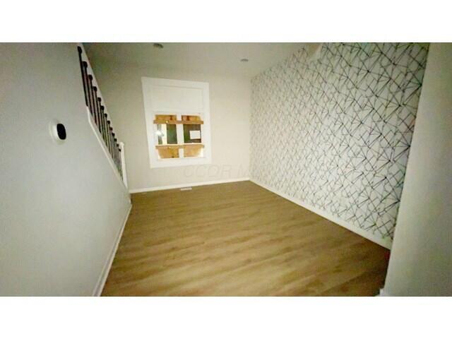 554 Oakwood Avenue Property Photo 8
