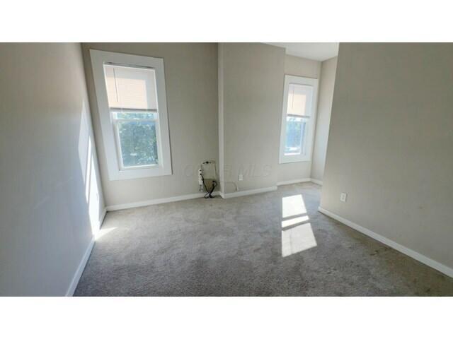554 Oakwood Avenue Property Photo 14