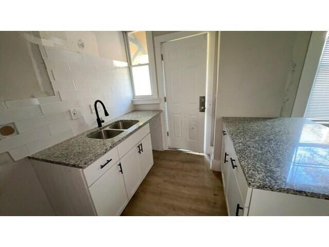 554 Oakwood Avenue Property Photo 23