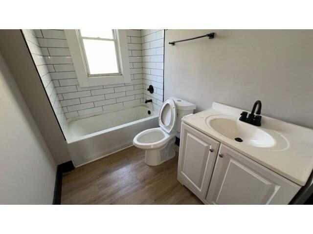 554 Oakwood Avenue Property Photo 26