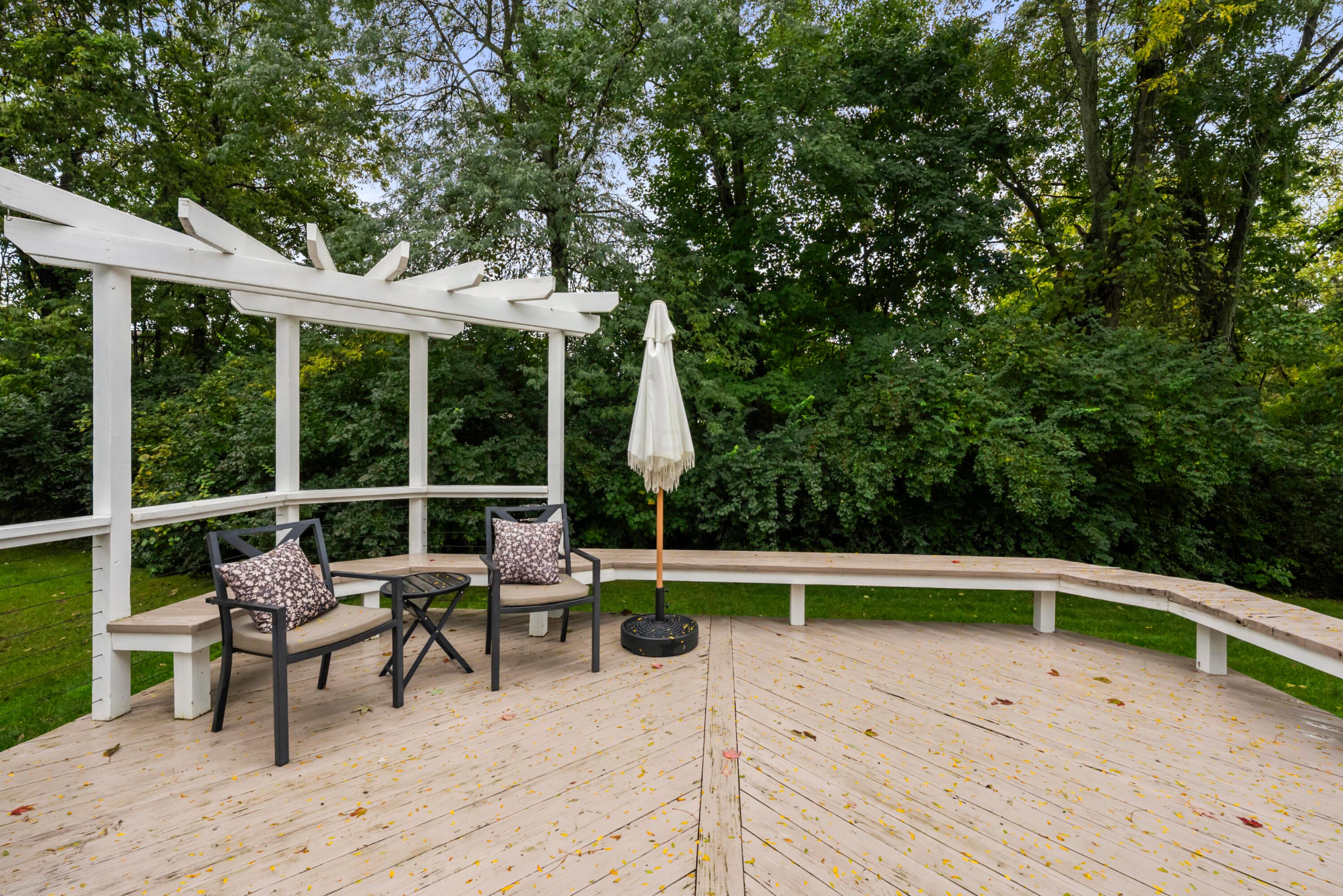 484 Ironhorse Drive Property Photo 36