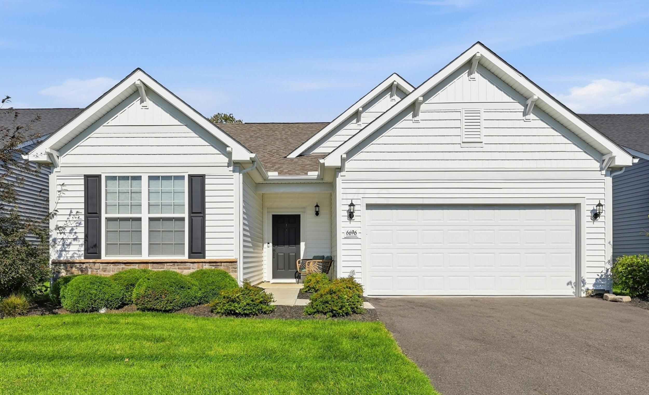 6696 Cat Singer Circle N Property Photo 1