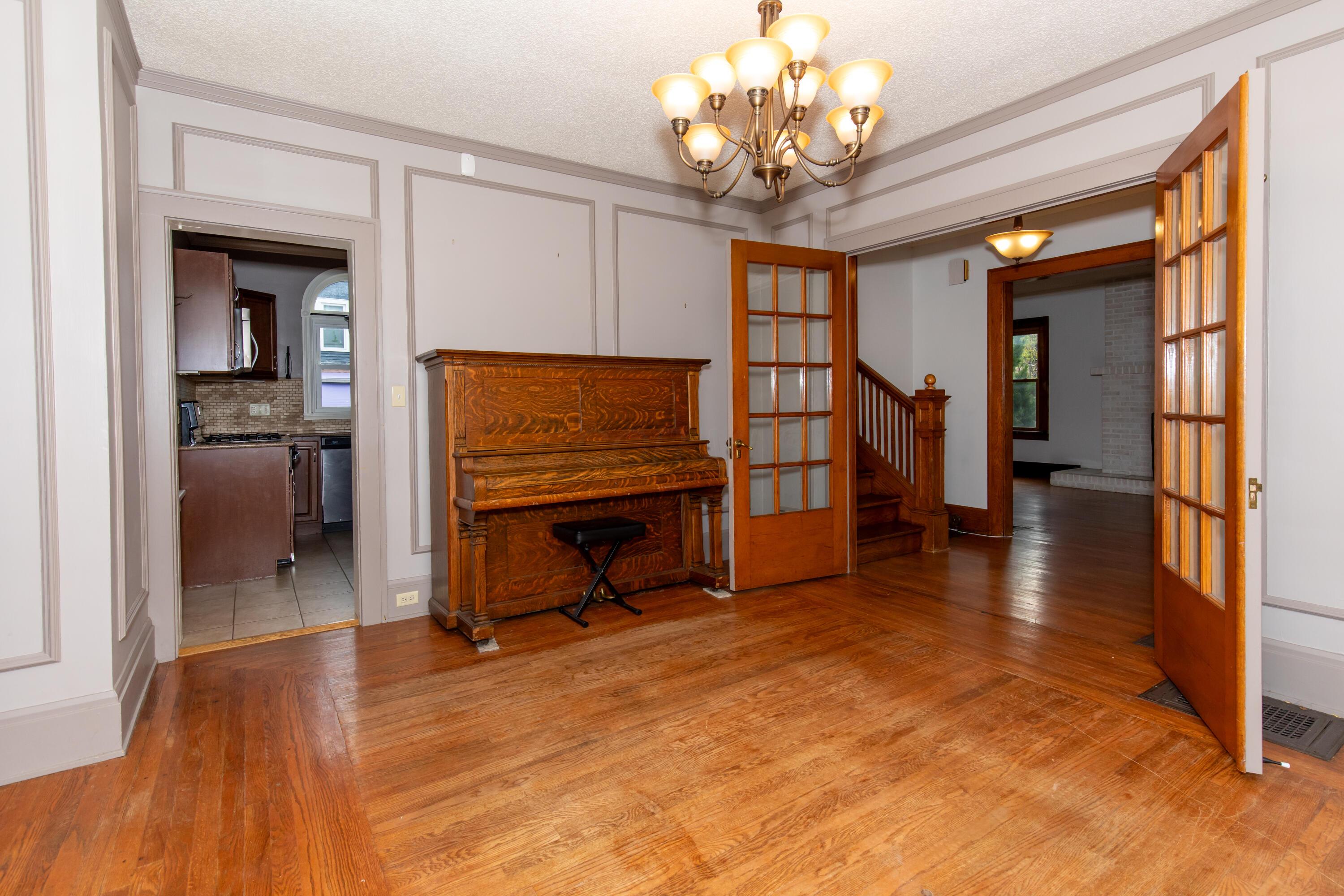 1134 Columbus Avenue Property Photo 11