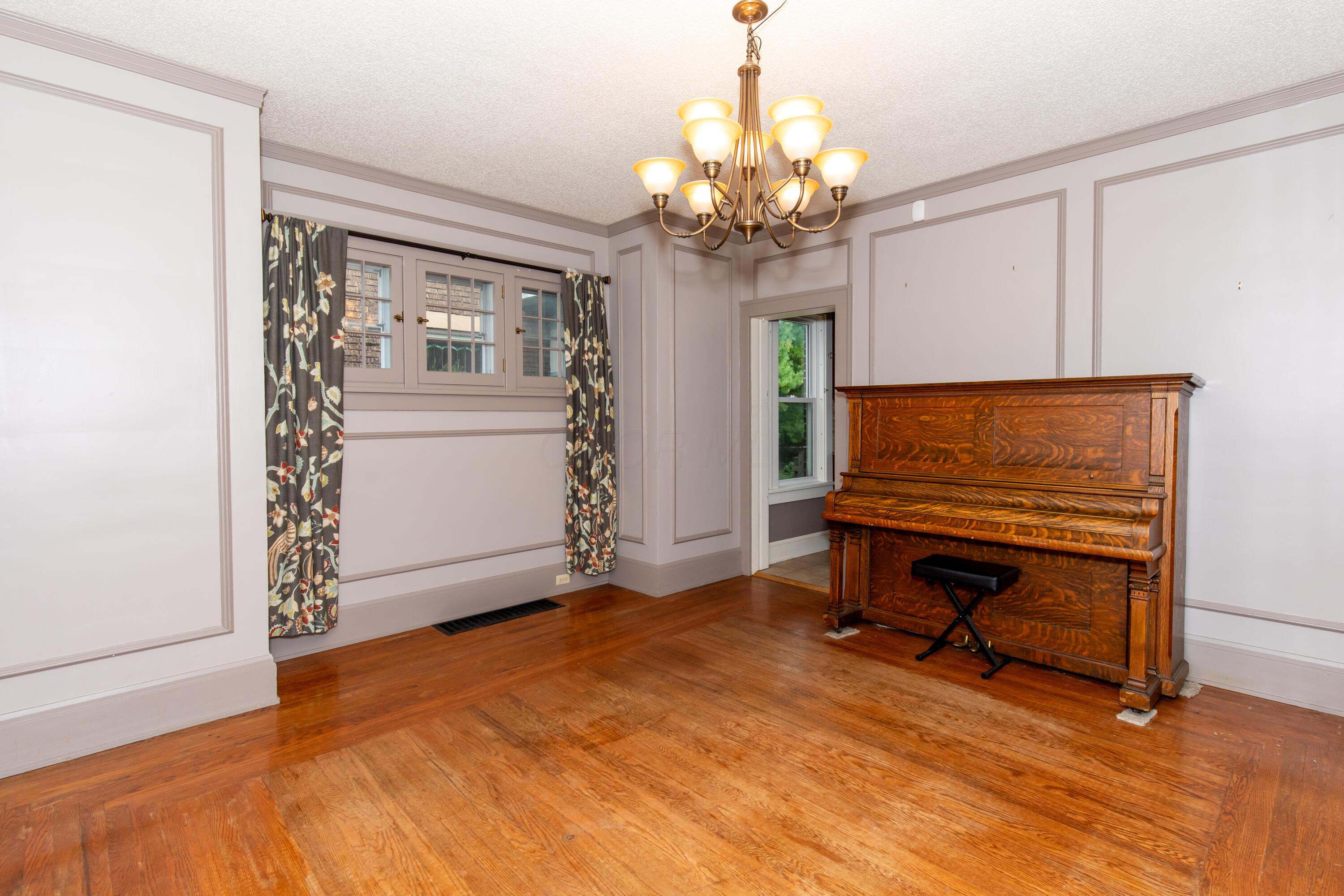 1134 Columbus Avenue Property Photo 12