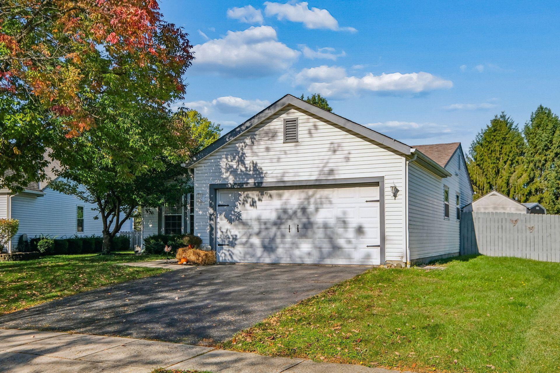 2243 Deveron Lane Property Photo 4