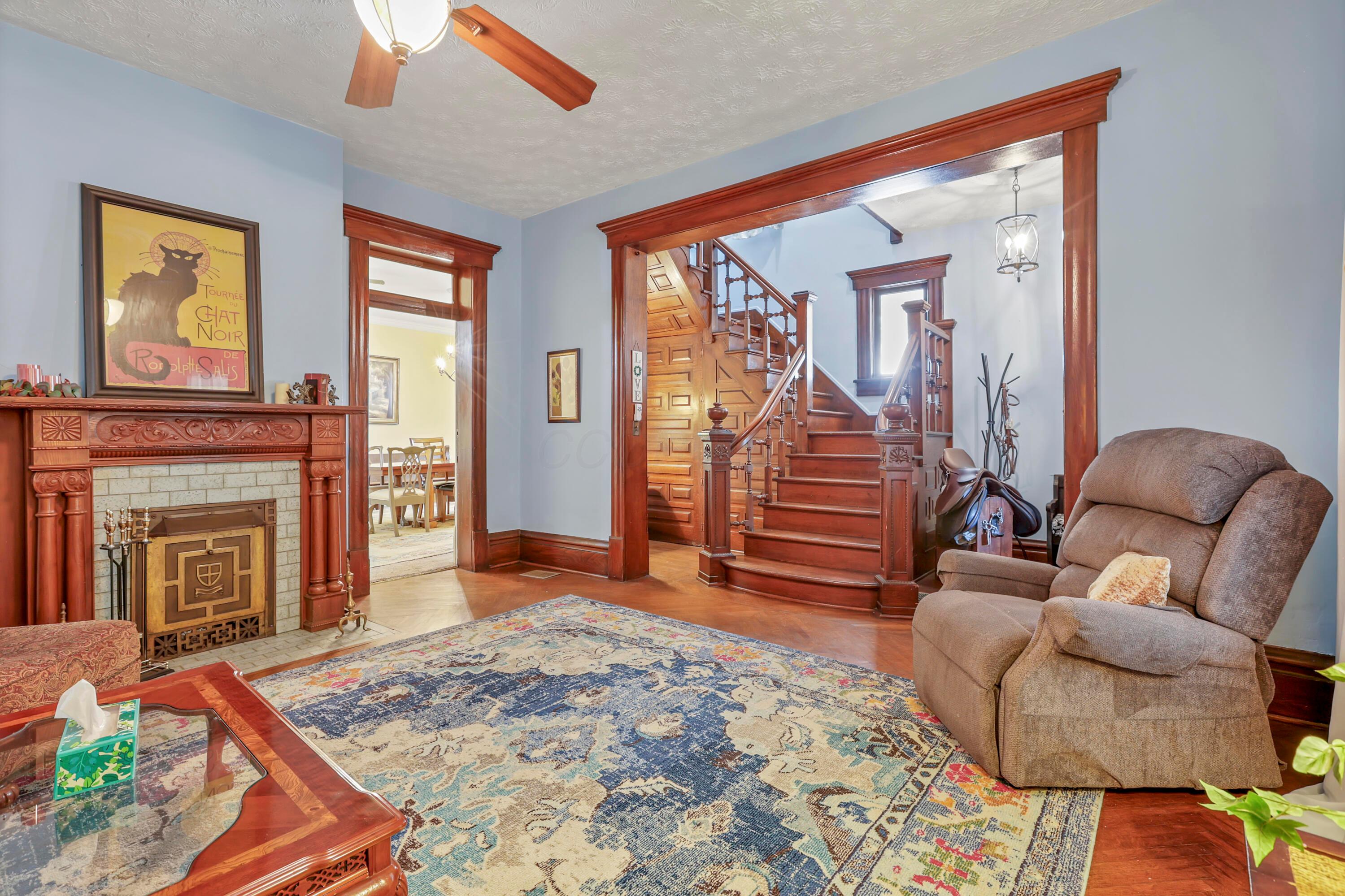 417 E Chestnut Street, 415 And 417 Property Photo 7