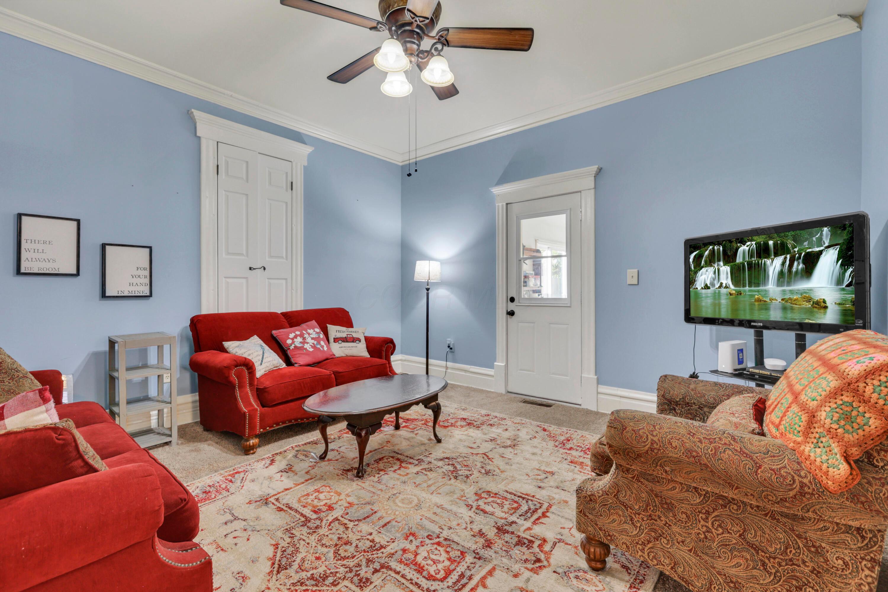 417 E Chestnut Street, 415 And 417 Property Photo 13
