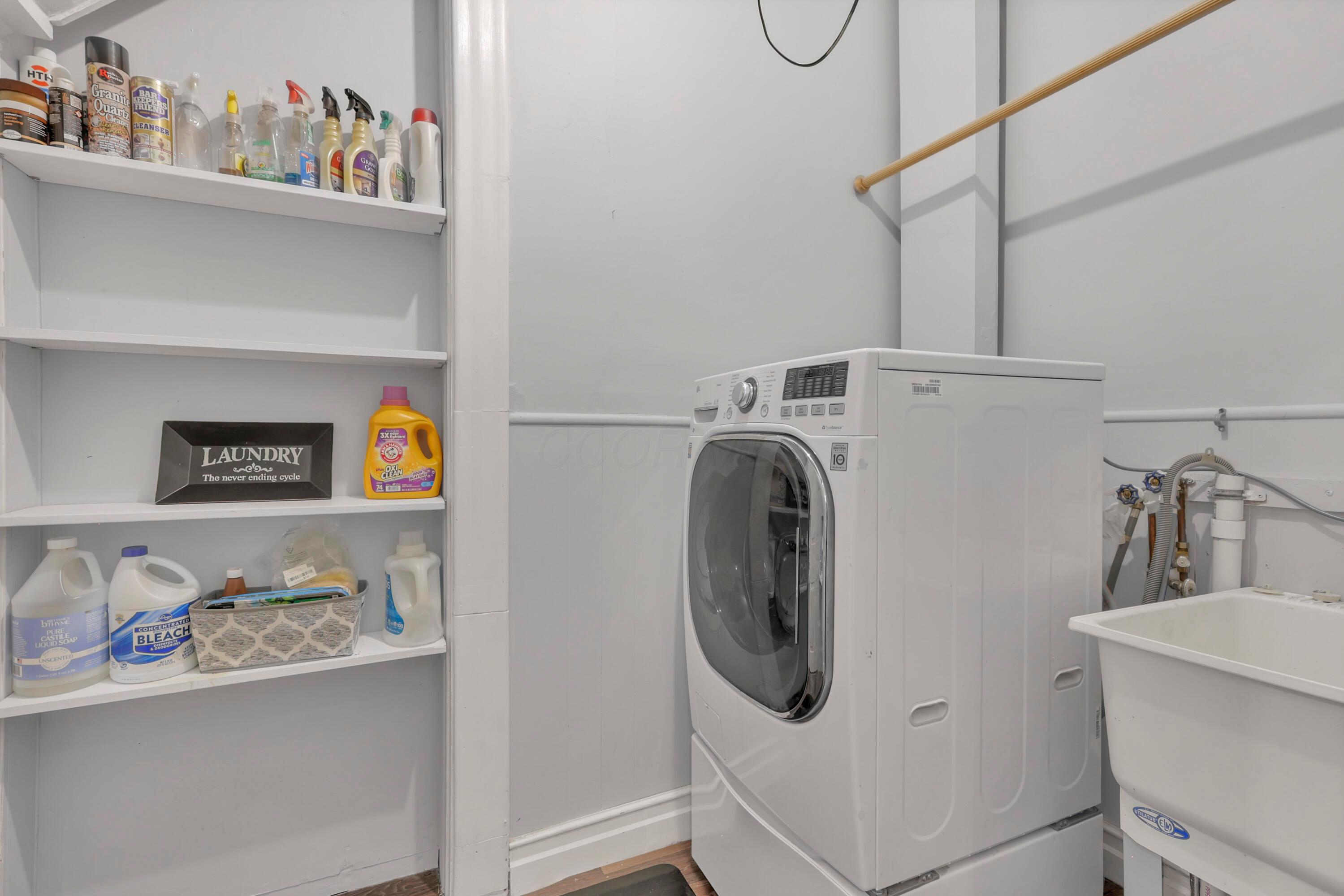 417 E Chestnut Street, 415 And 417 Property Photo 16