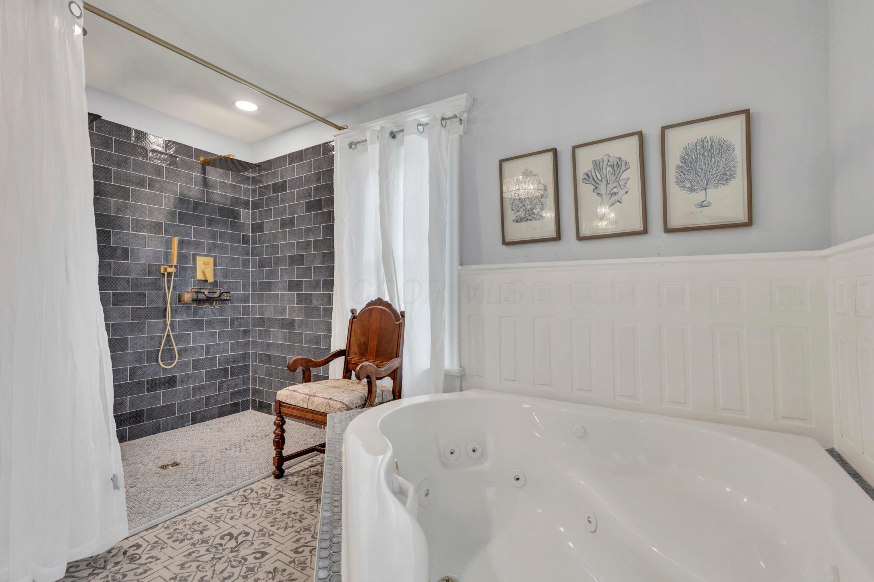 417 E Chestnut Street, 415 And 417 Property Photo 35
