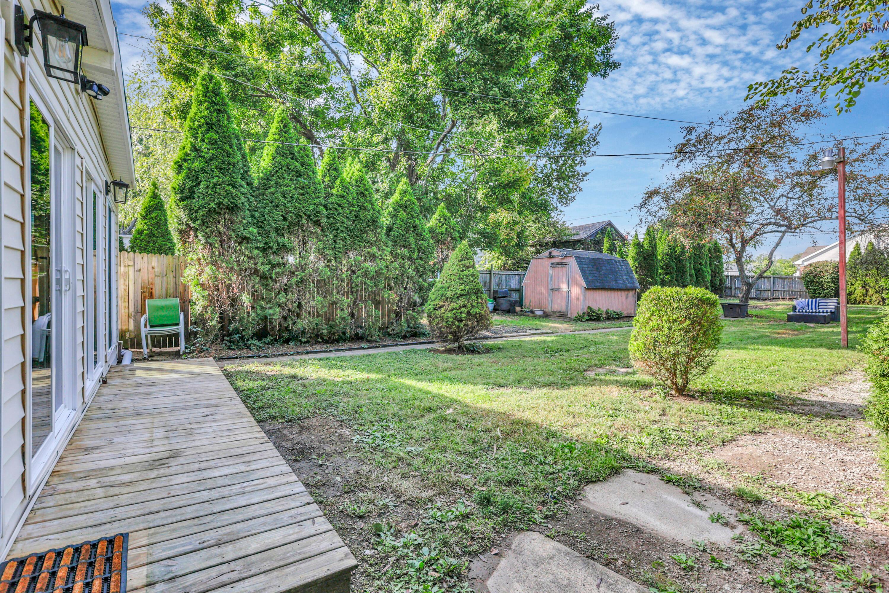 417 E Chestnut Street, 415 And 417 Property Photo 41