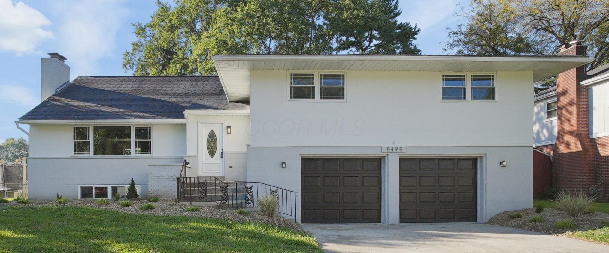 5495 Bradbury Lane Property Photo 1