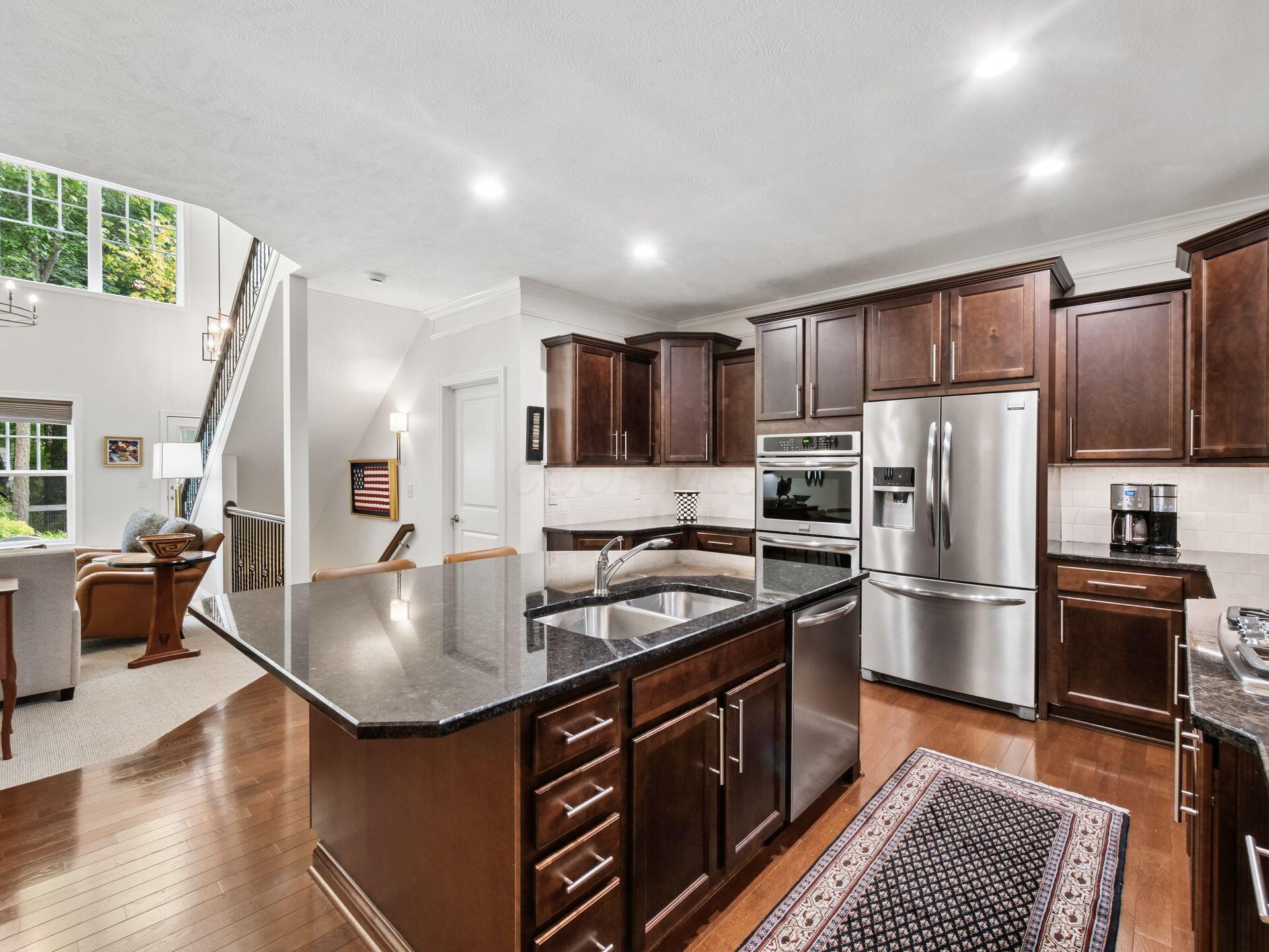 6727 Winemack Loop Property Photo 11