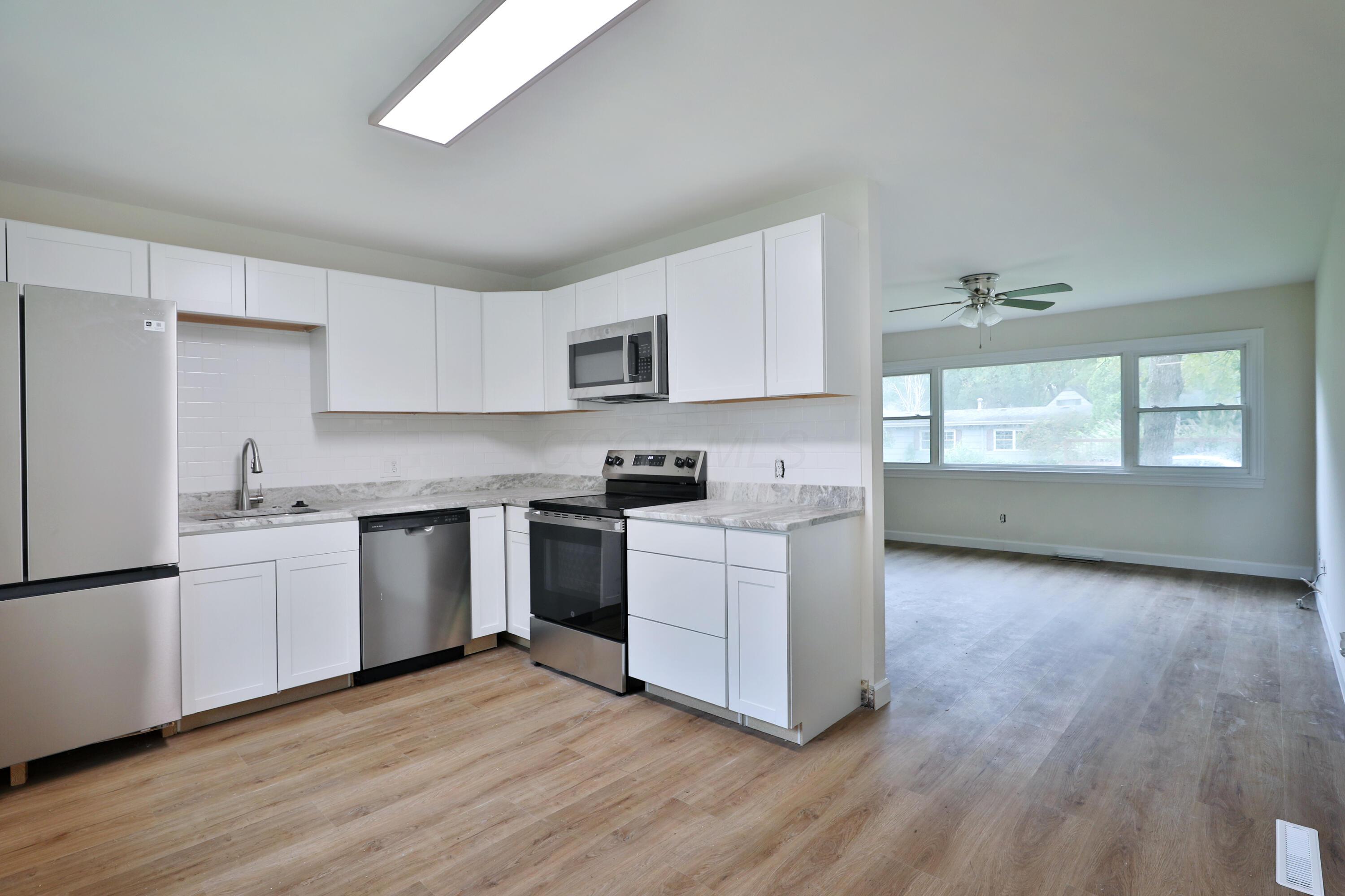 1044 Caniff Road Property Photo 11
