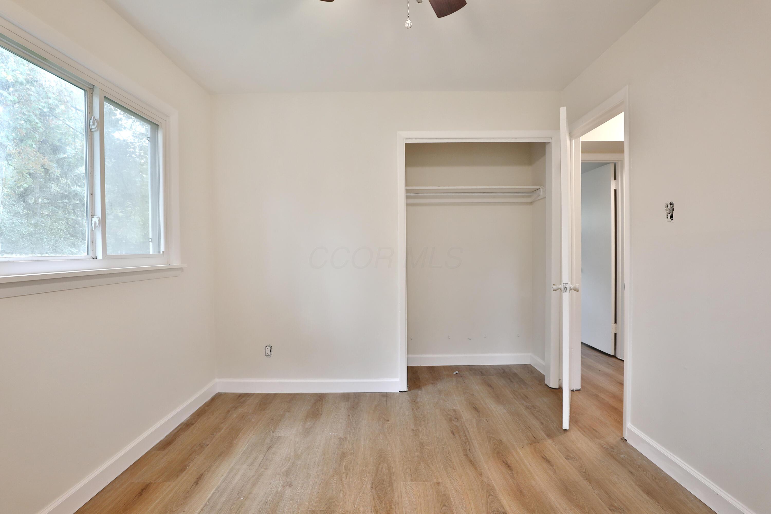 1044 Caniff Road Property Photo 18