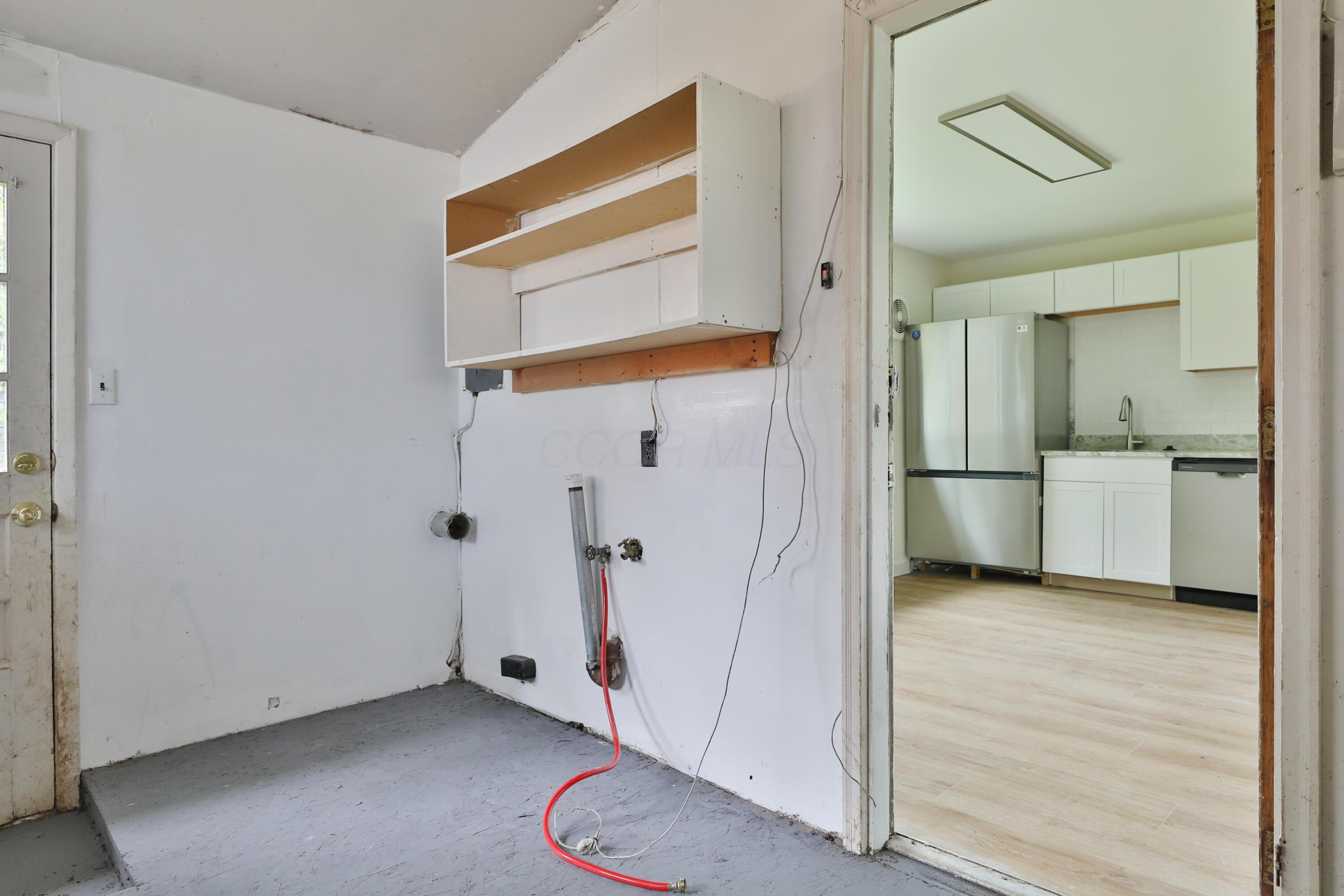 1044 Caniff Road Property Photo 28