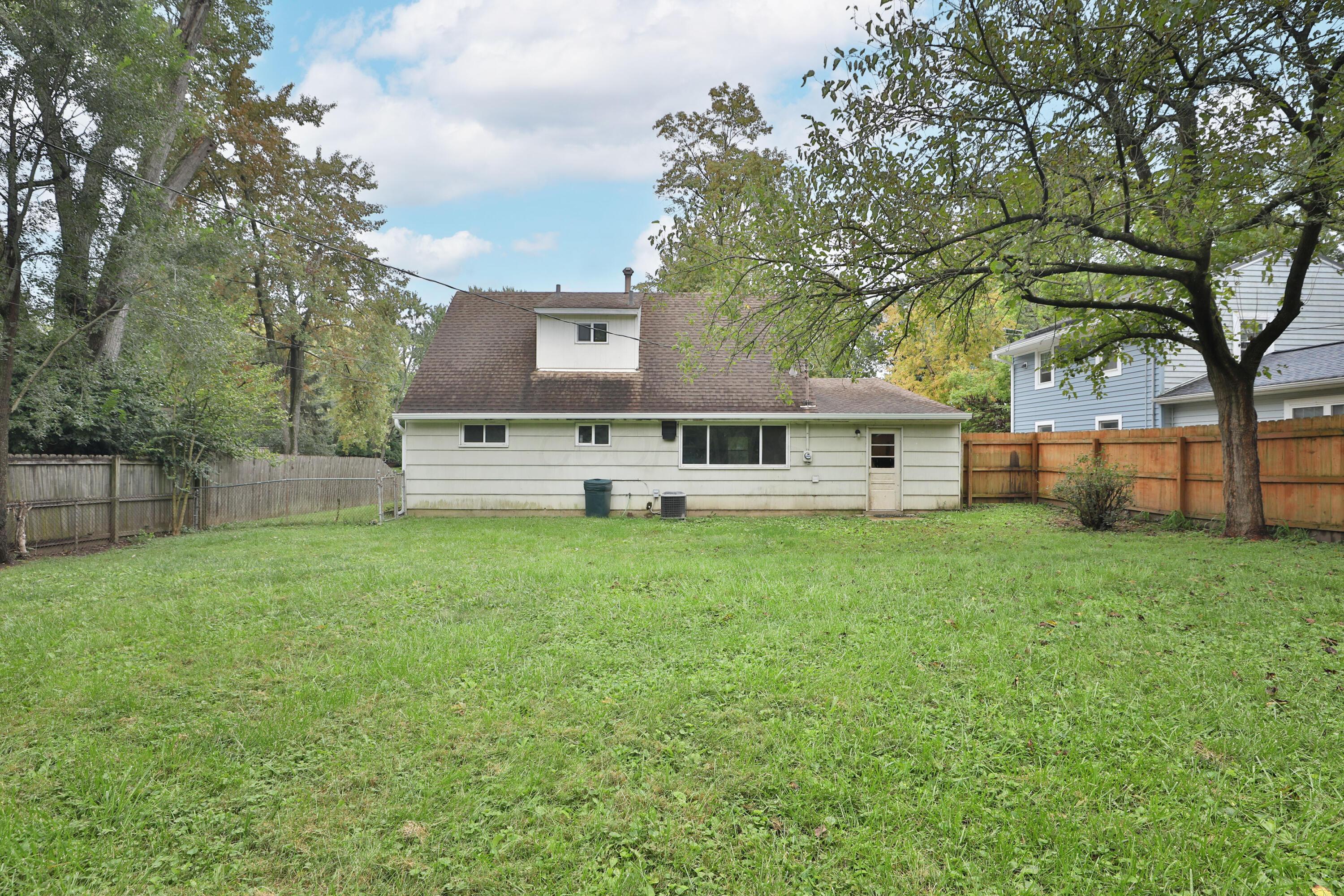 1044 Caniff Road Property Photo 29