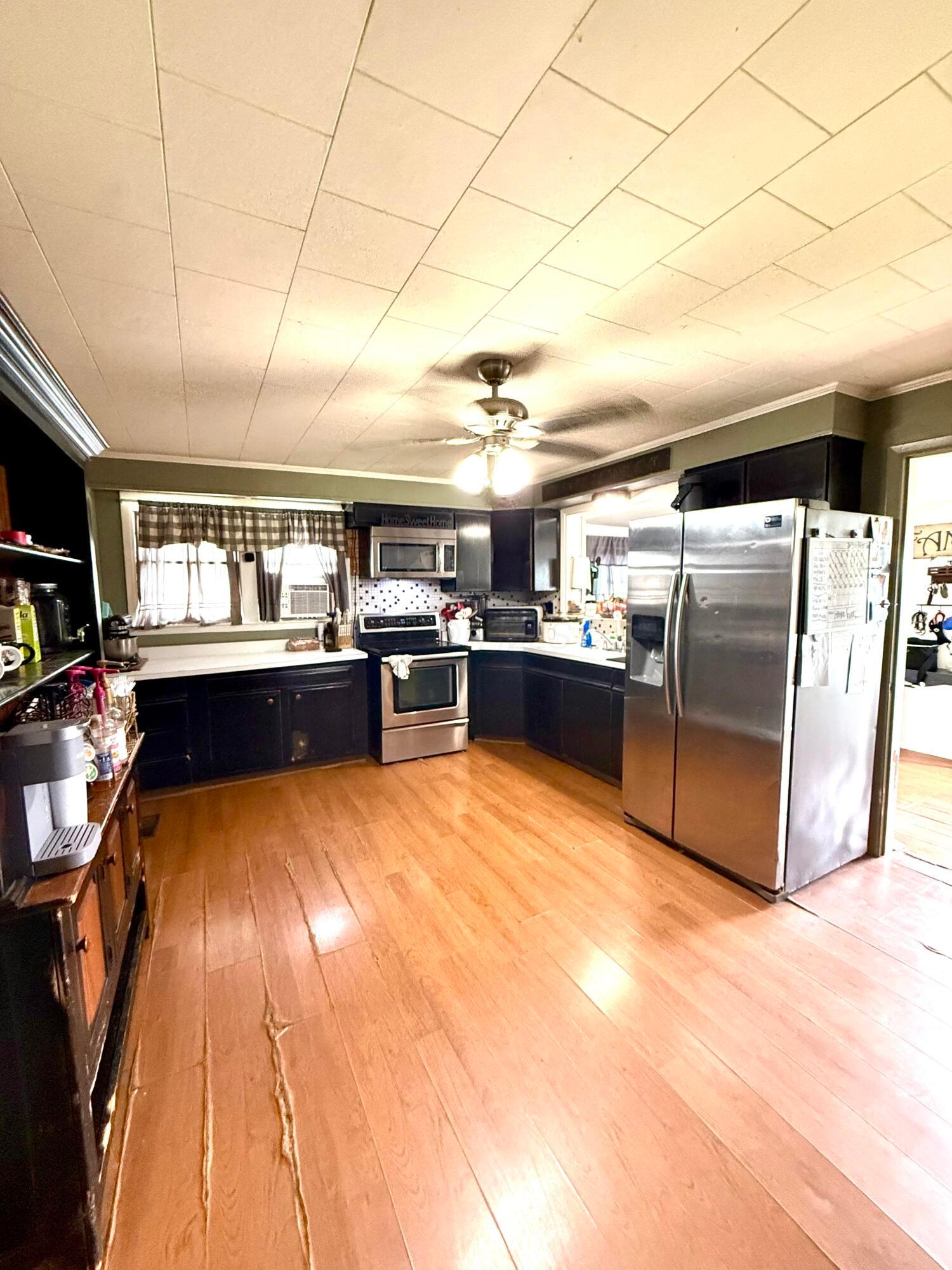 1209 Washington Avenue Property Photo 8