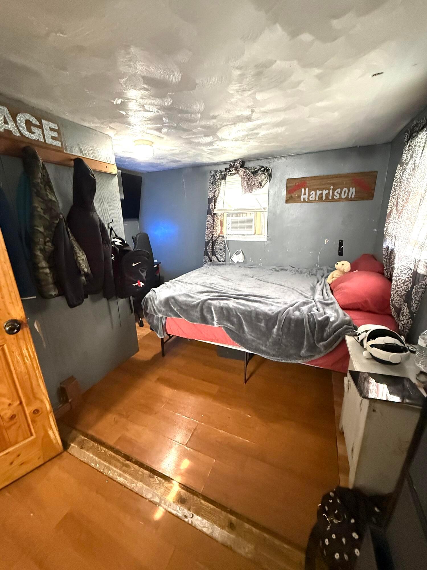 1209 Washington Avenue Property Photo 13