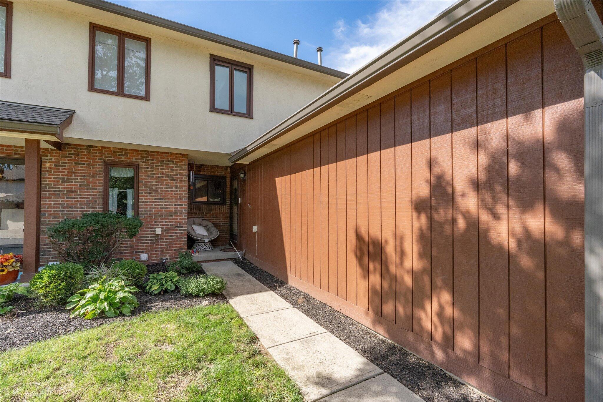 3153 Parkview Circle