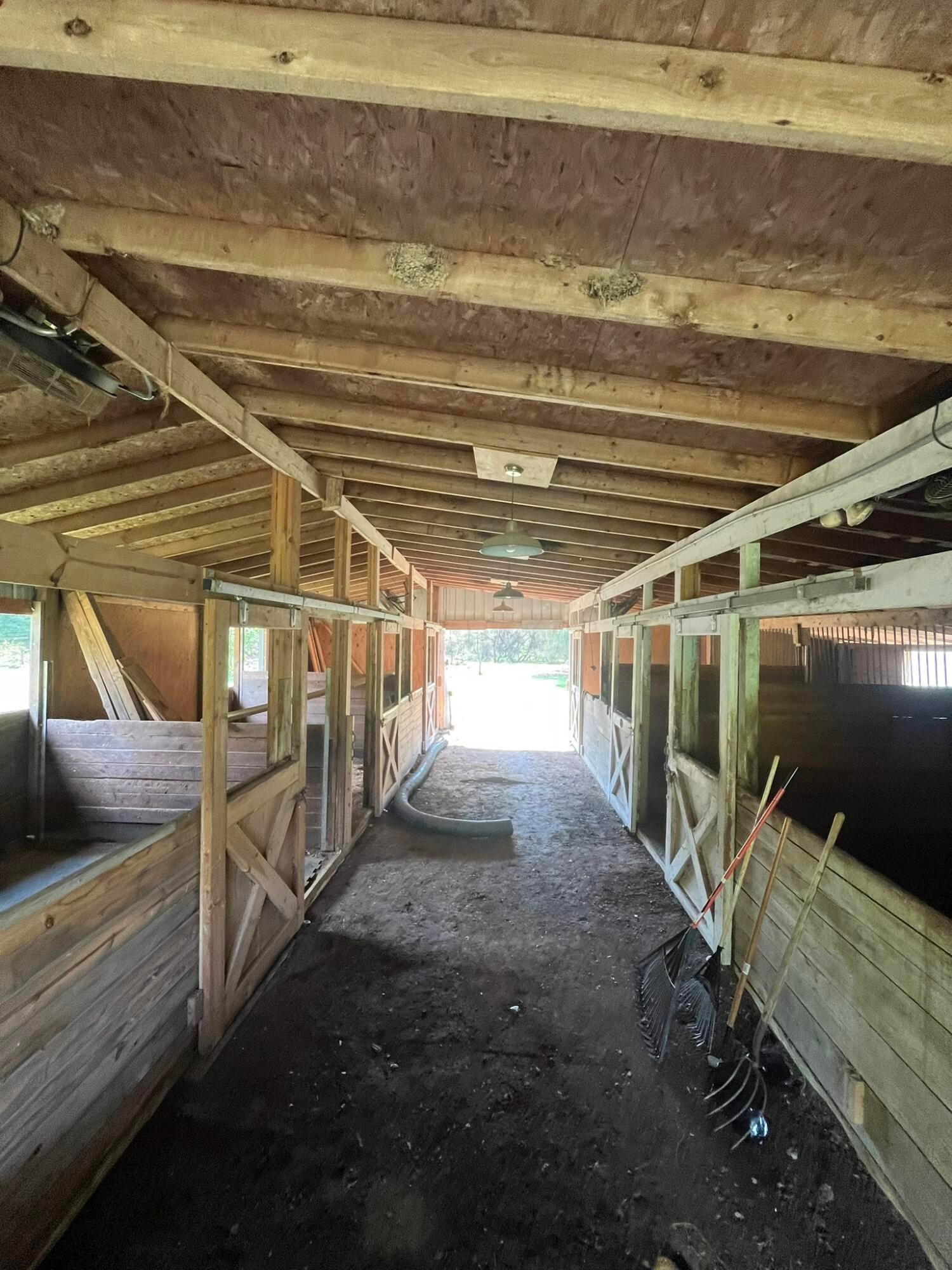 1005 Pearl Wood Road Property Photo 19
