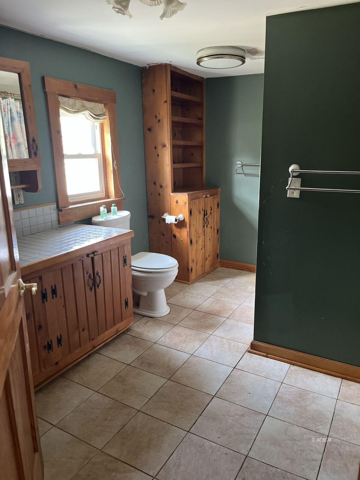 1005 Pearl Wood Road Property Photo 45